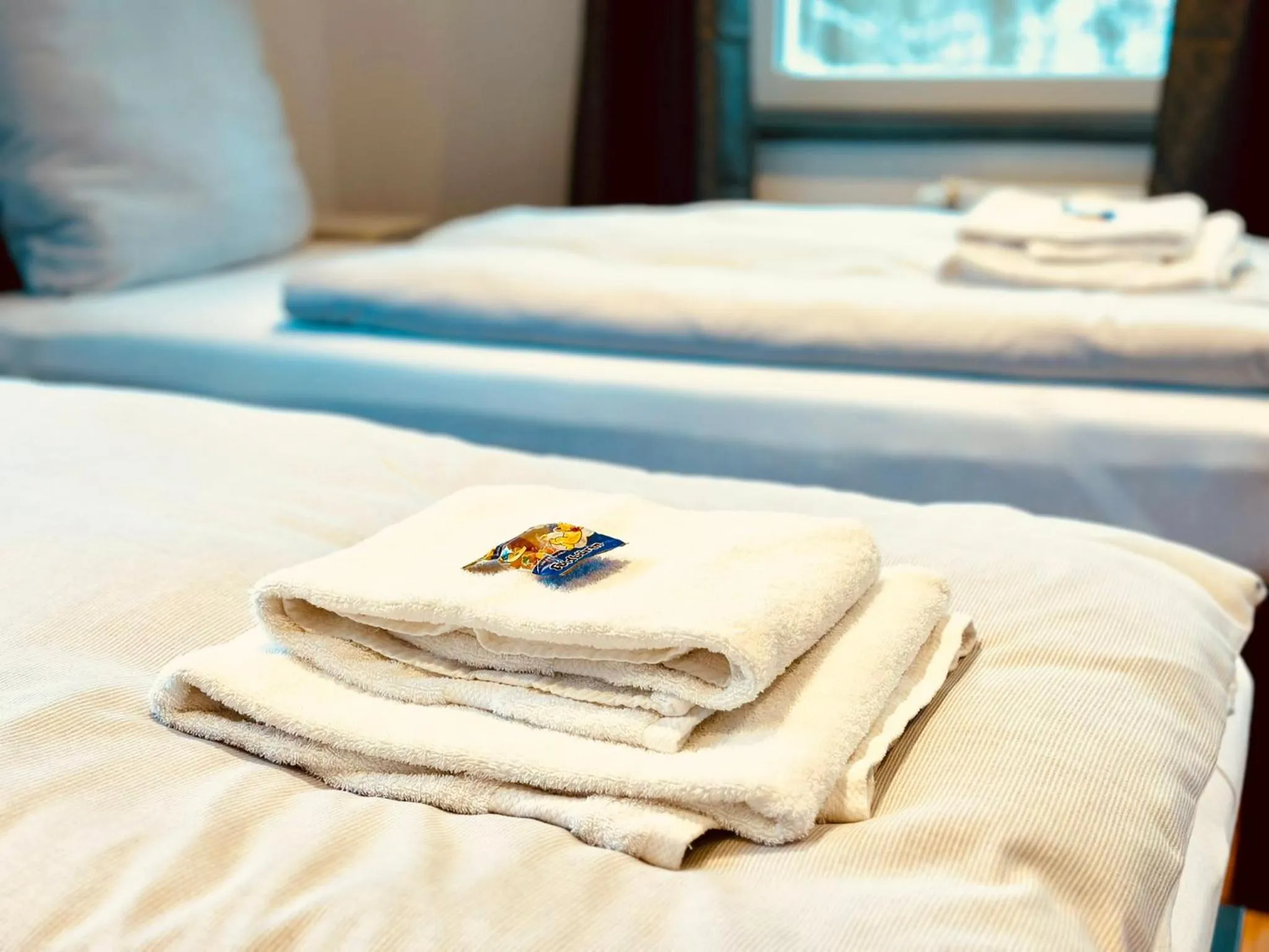 Bed in RG Living Self Check-In 24-7 Rooms Bad Salzuflen Near Messe Center Free Parking