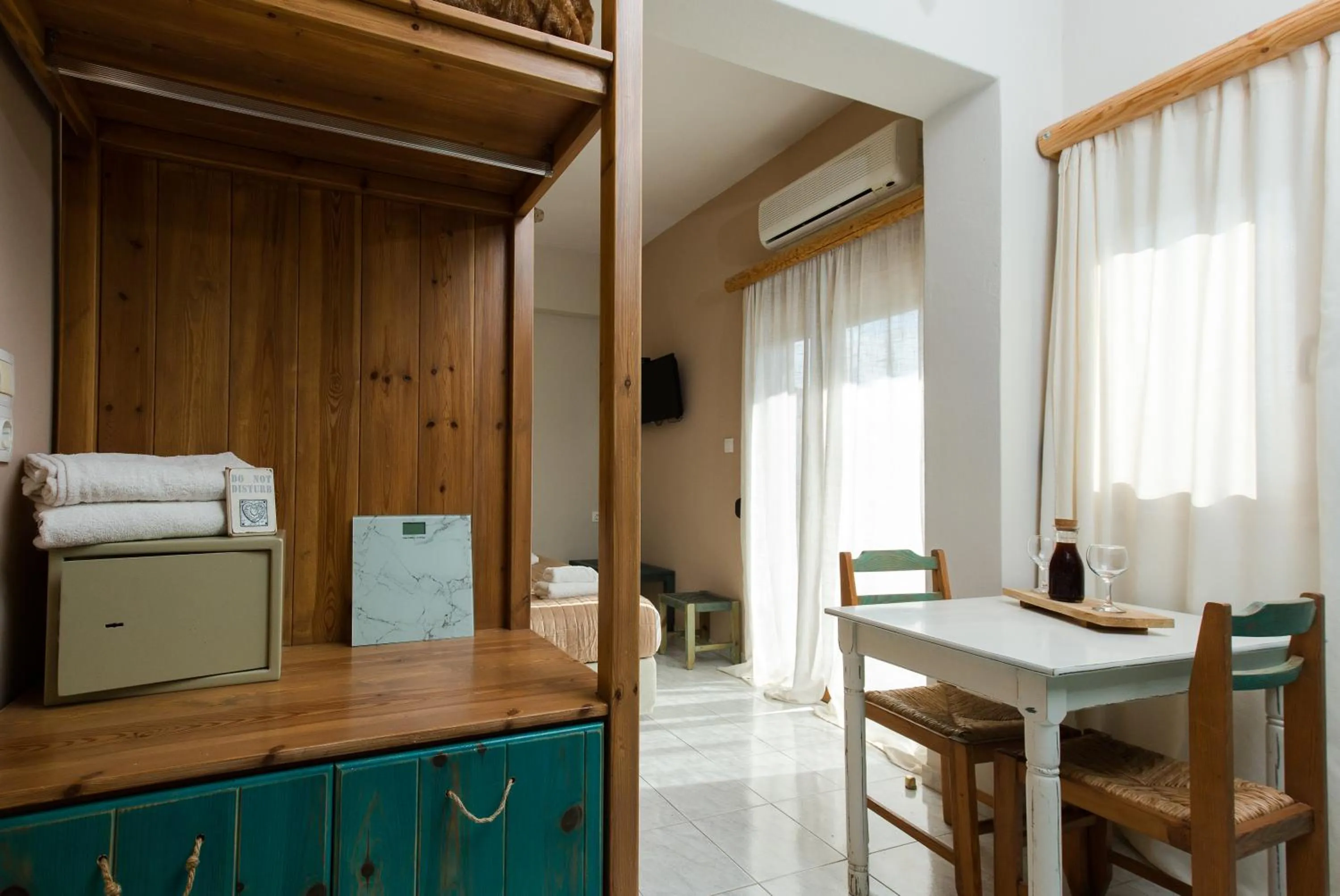 Living room in Arodamos Studios & Apts