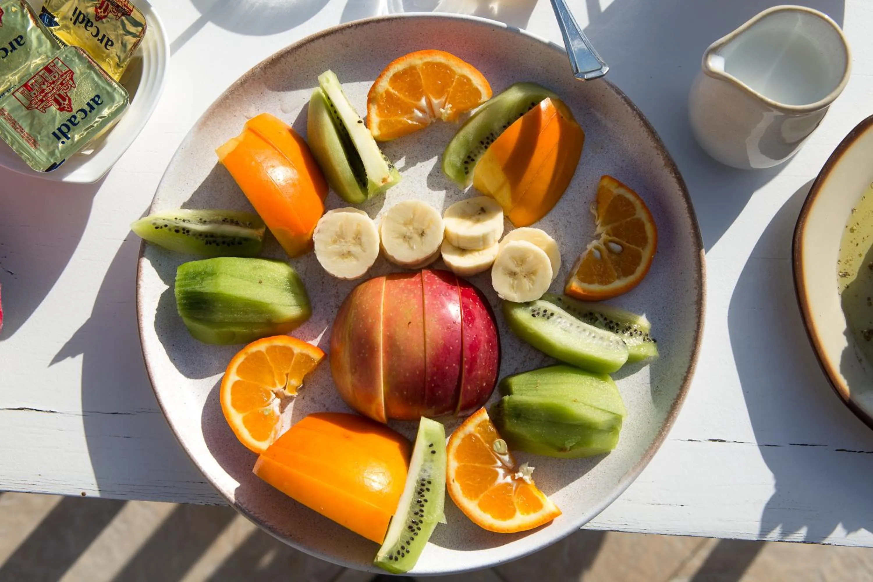 Food in Arodamos Studios & Apts