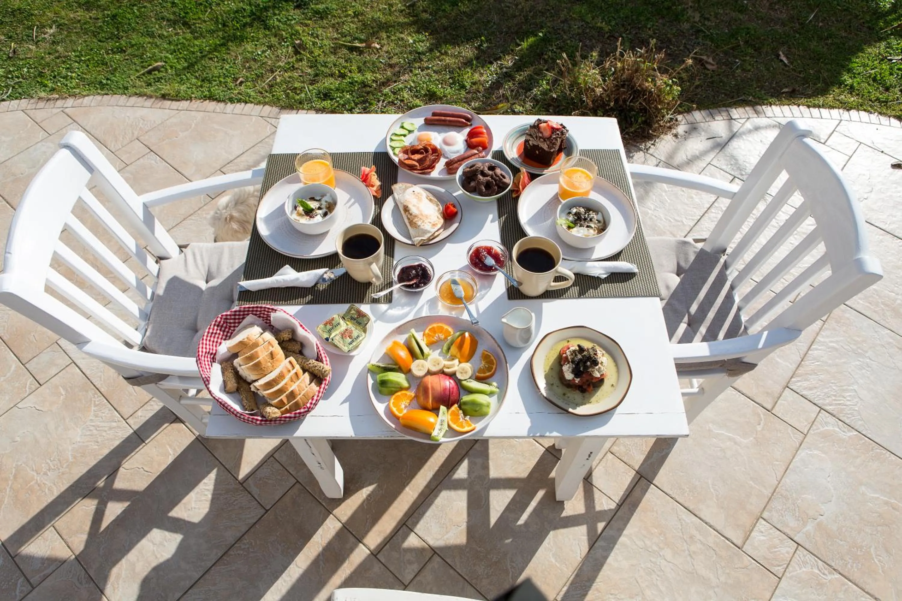 Day in Arodamos Studios & Apts