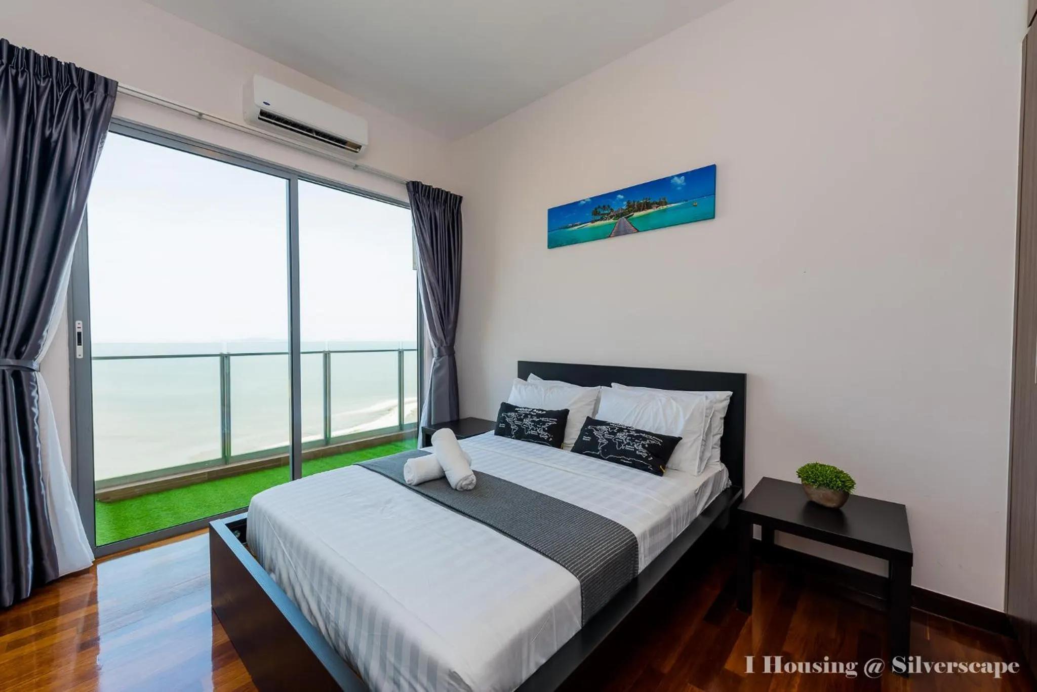 Bed in Silverscape Deluxe Melaka by I Housing