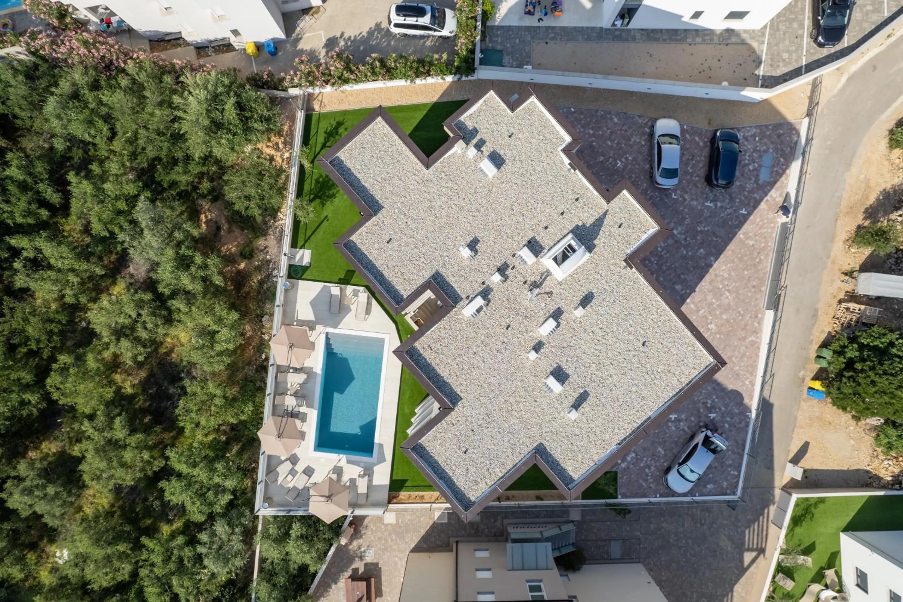 Property building in Poolside Hideout Apartments