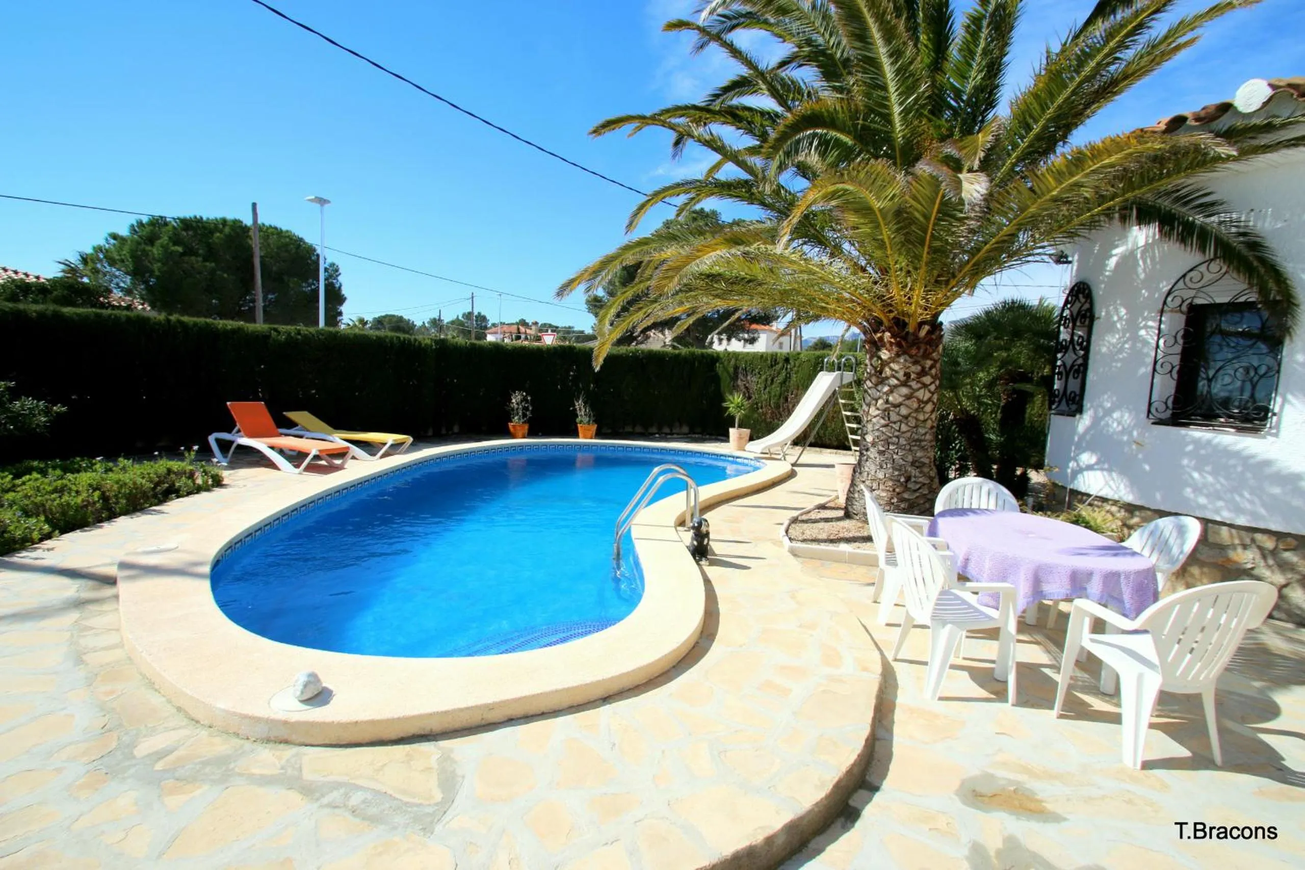 Swimming pool in Villa Lyna