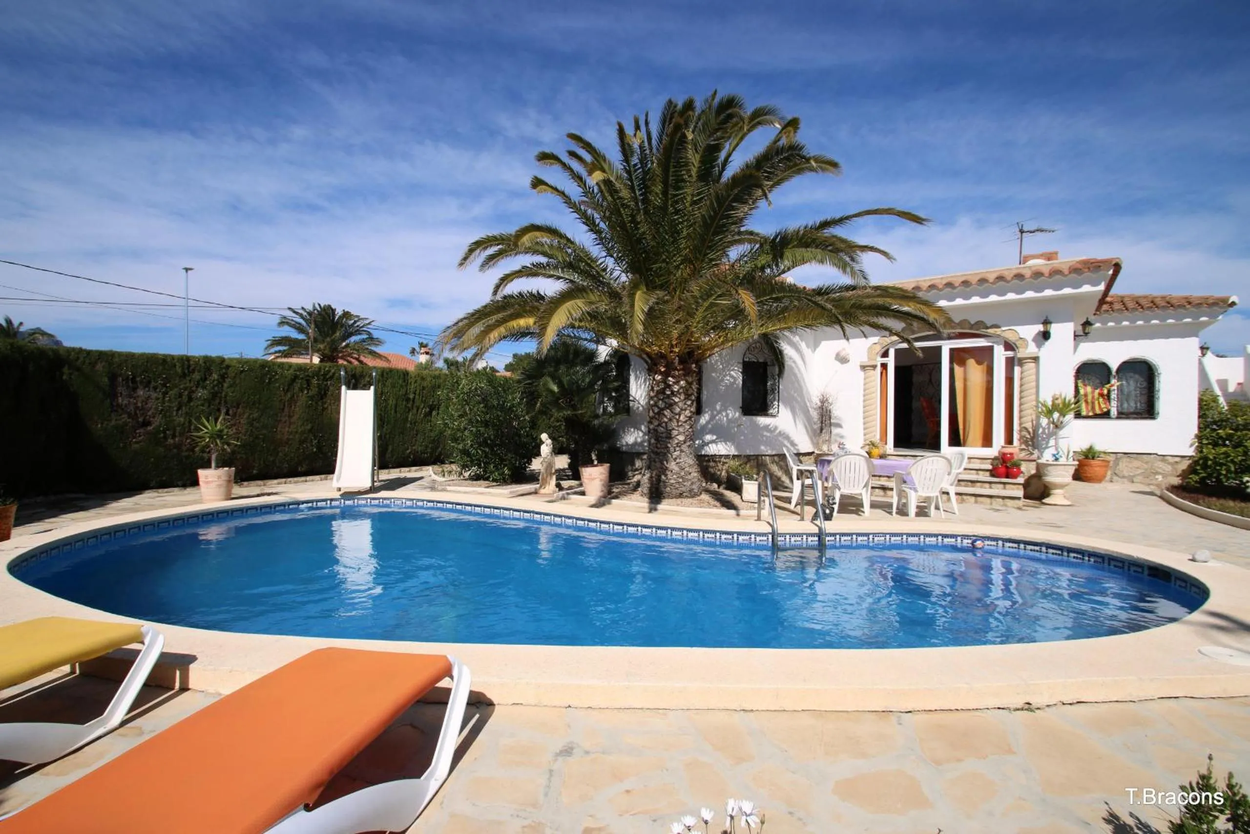 Swimming pool in Villa Lyna