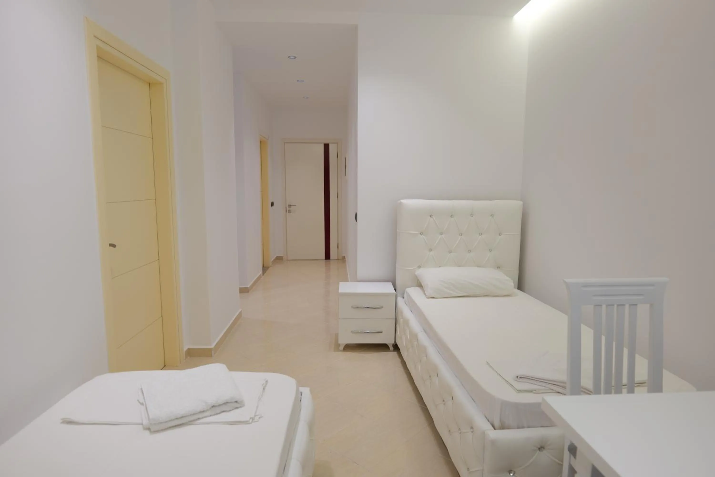 Photo of the whole room in Hotel Dior