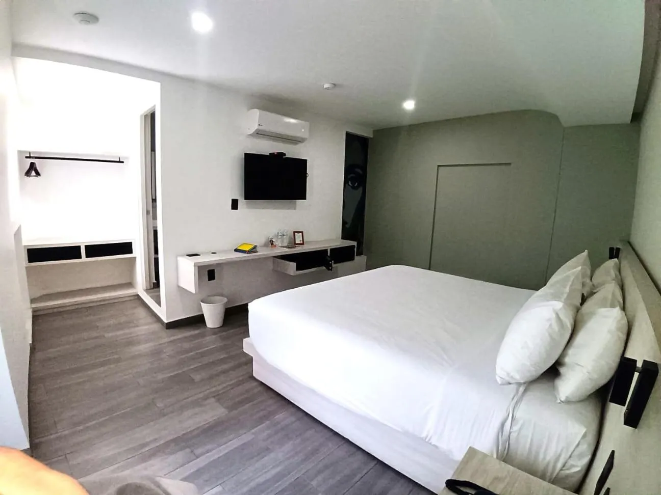 Photo of the whole room, Bed in La Casona Que Encanta antes The Andy Hotel