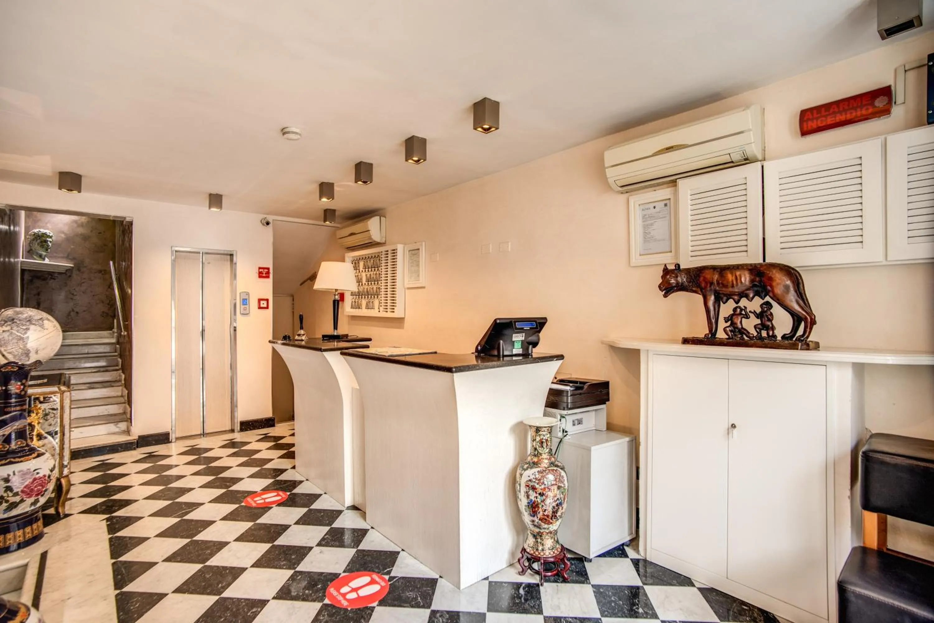 Lobby or reception in Hotel San Valentino