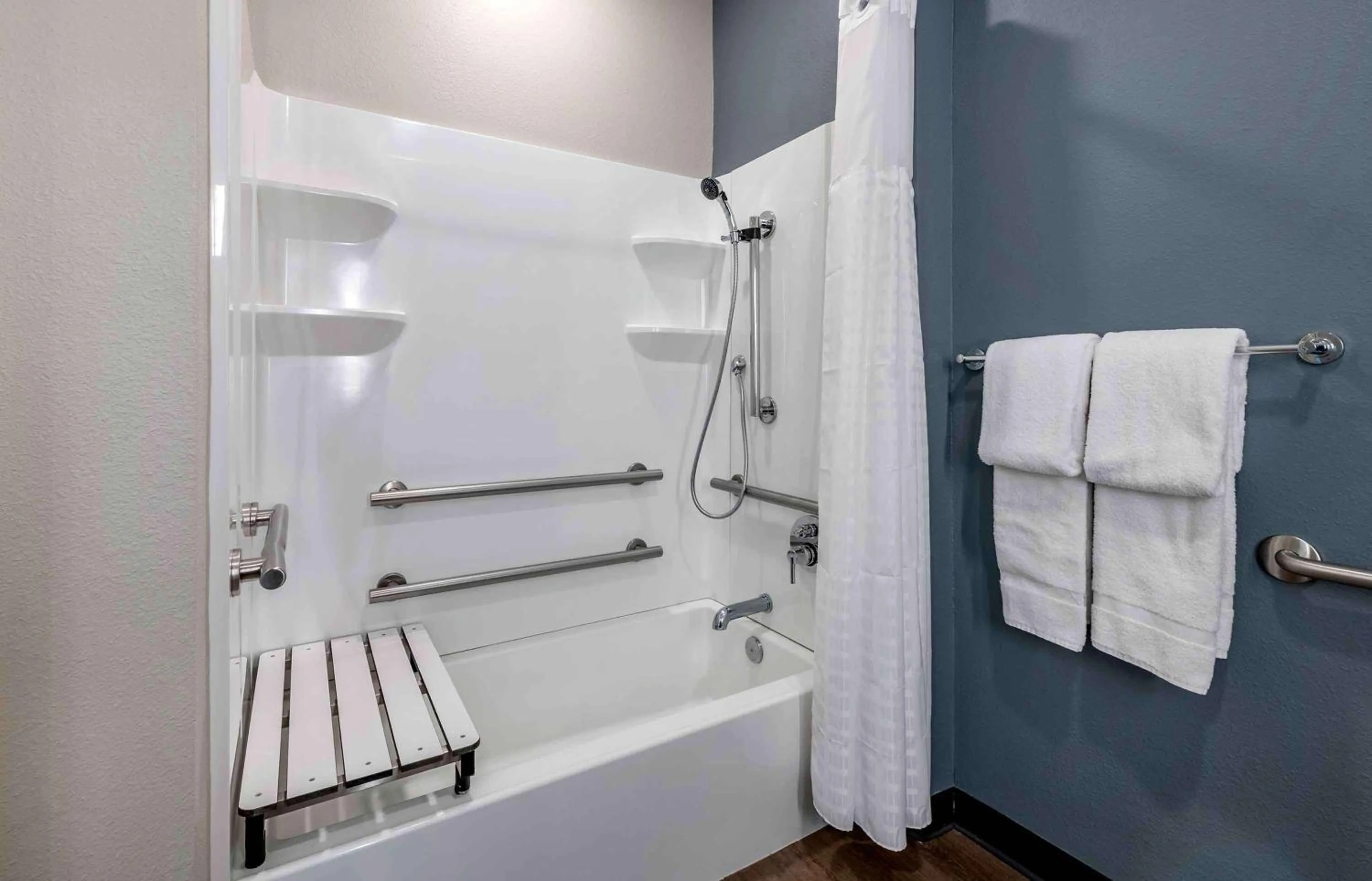 Bathroom in Extended Stay America Premier Suites - Miami - Downtown Brickell - Cruise Port