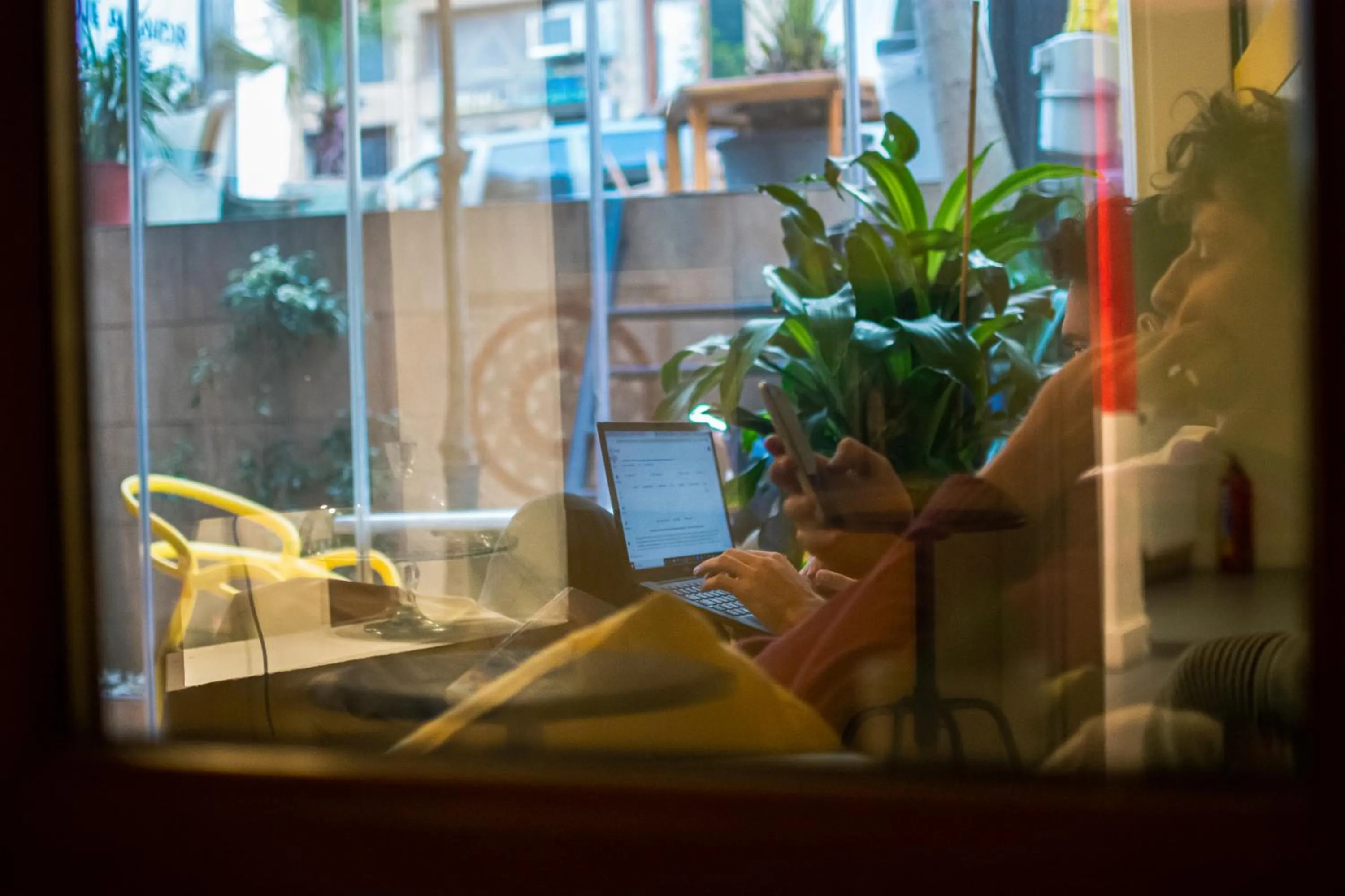 Communal lounge/ TV room, Restaurant/Places to Eat in Moda Drei