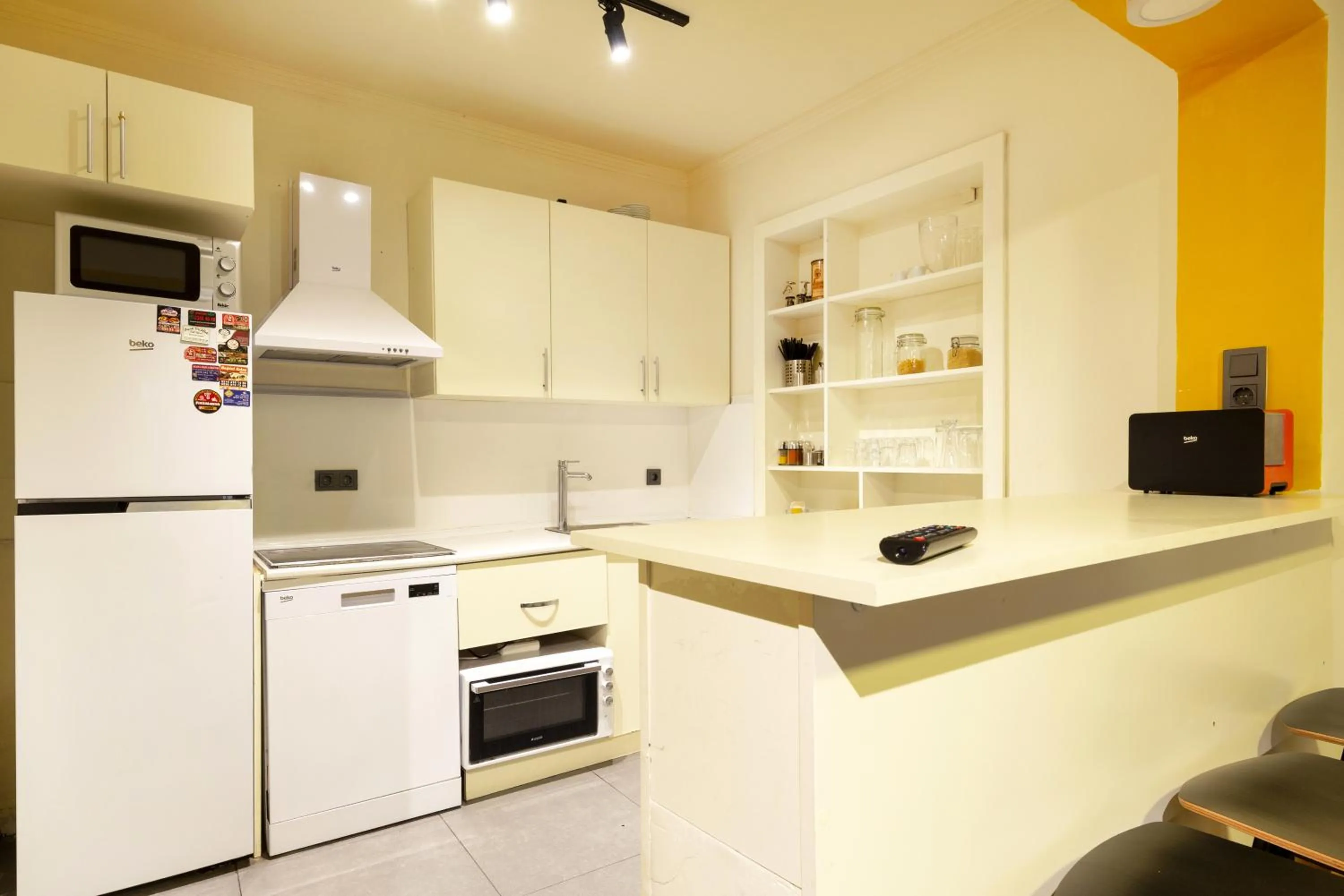 Communal kitchen, Kitchen/Kitchenette in Moda Drei