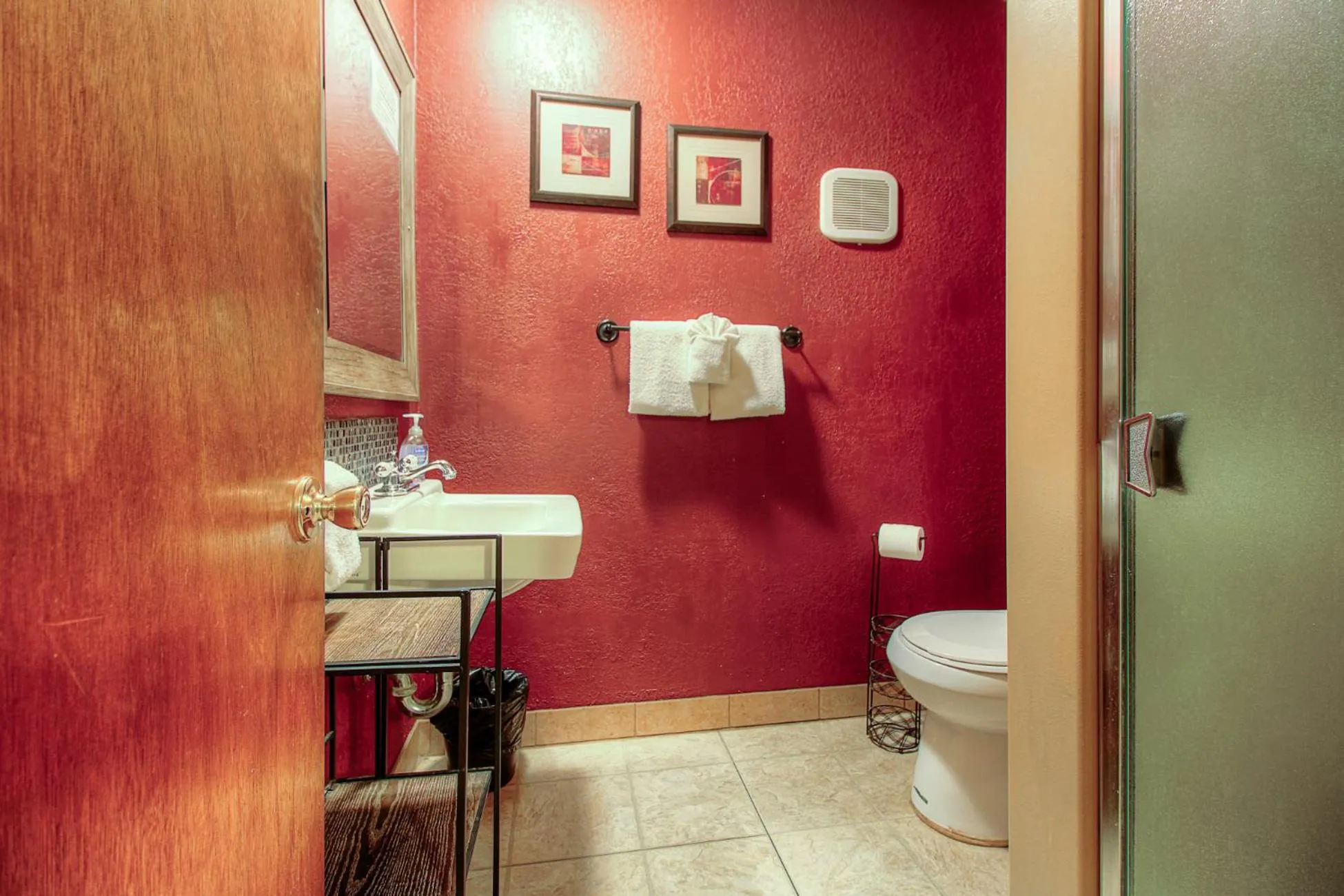 Redwoods River Resort & Campground