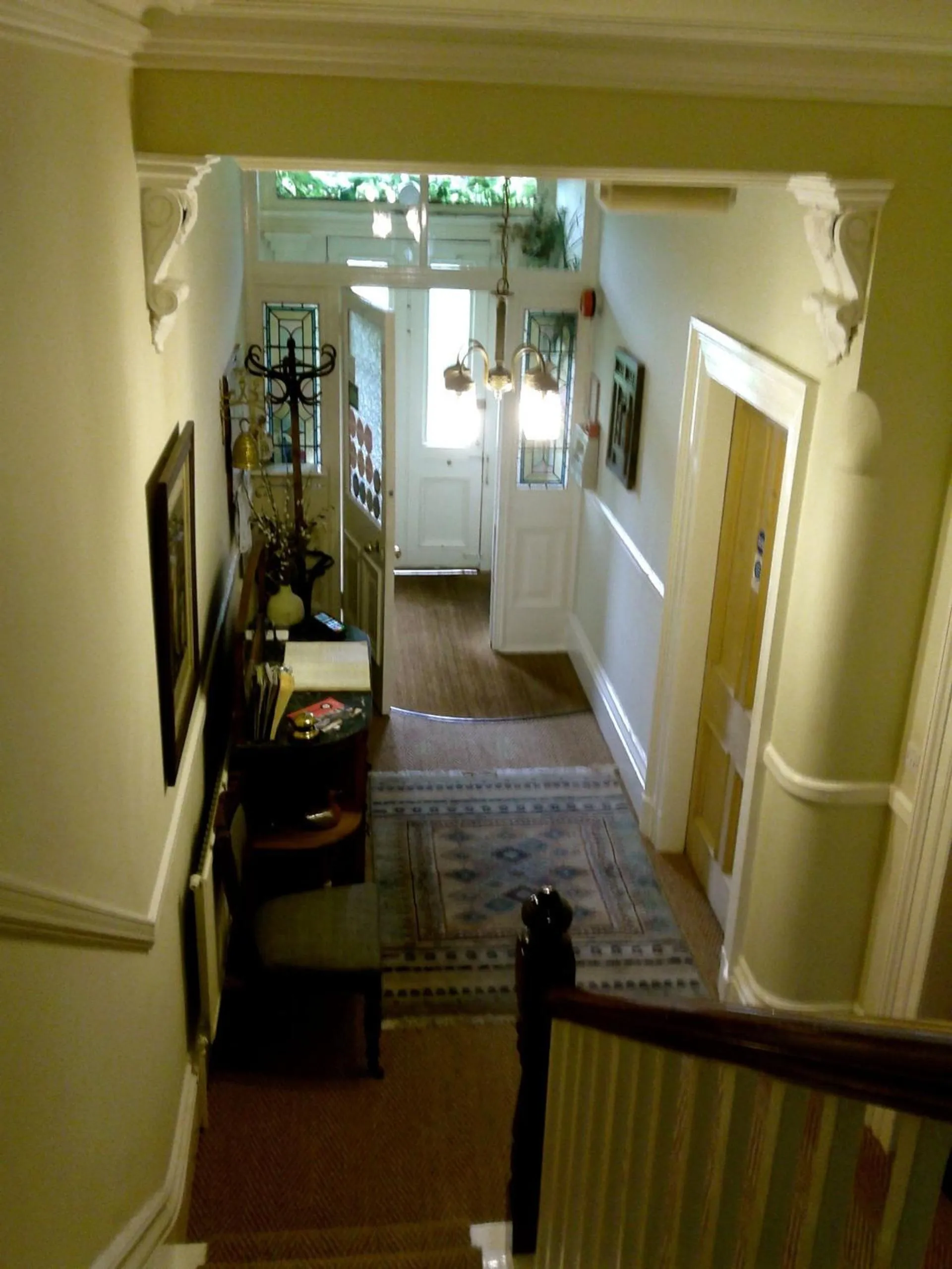 Living room in OYO Cornerstone Manor Hotel