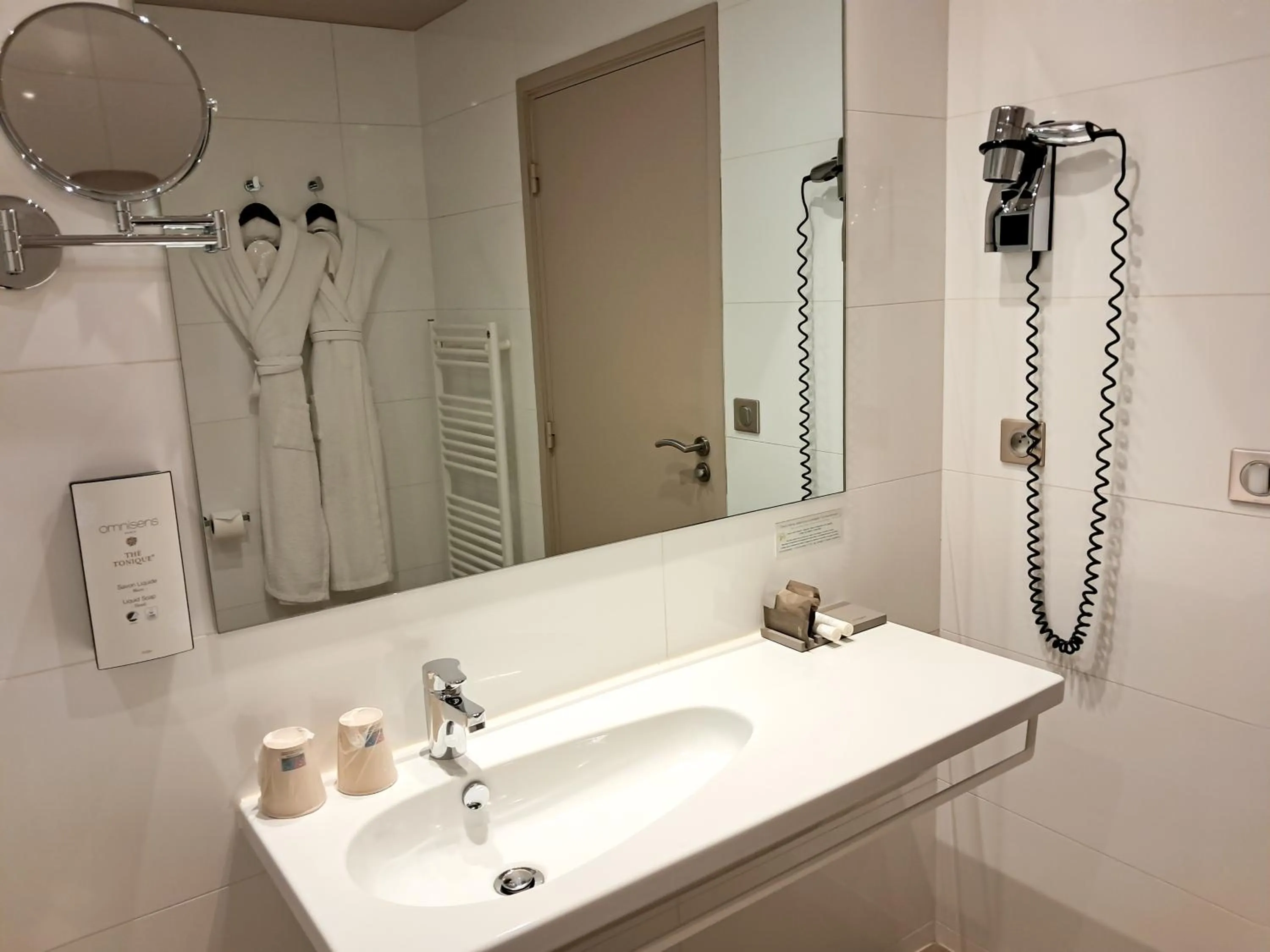 Bathroom in Hôtel de Paris