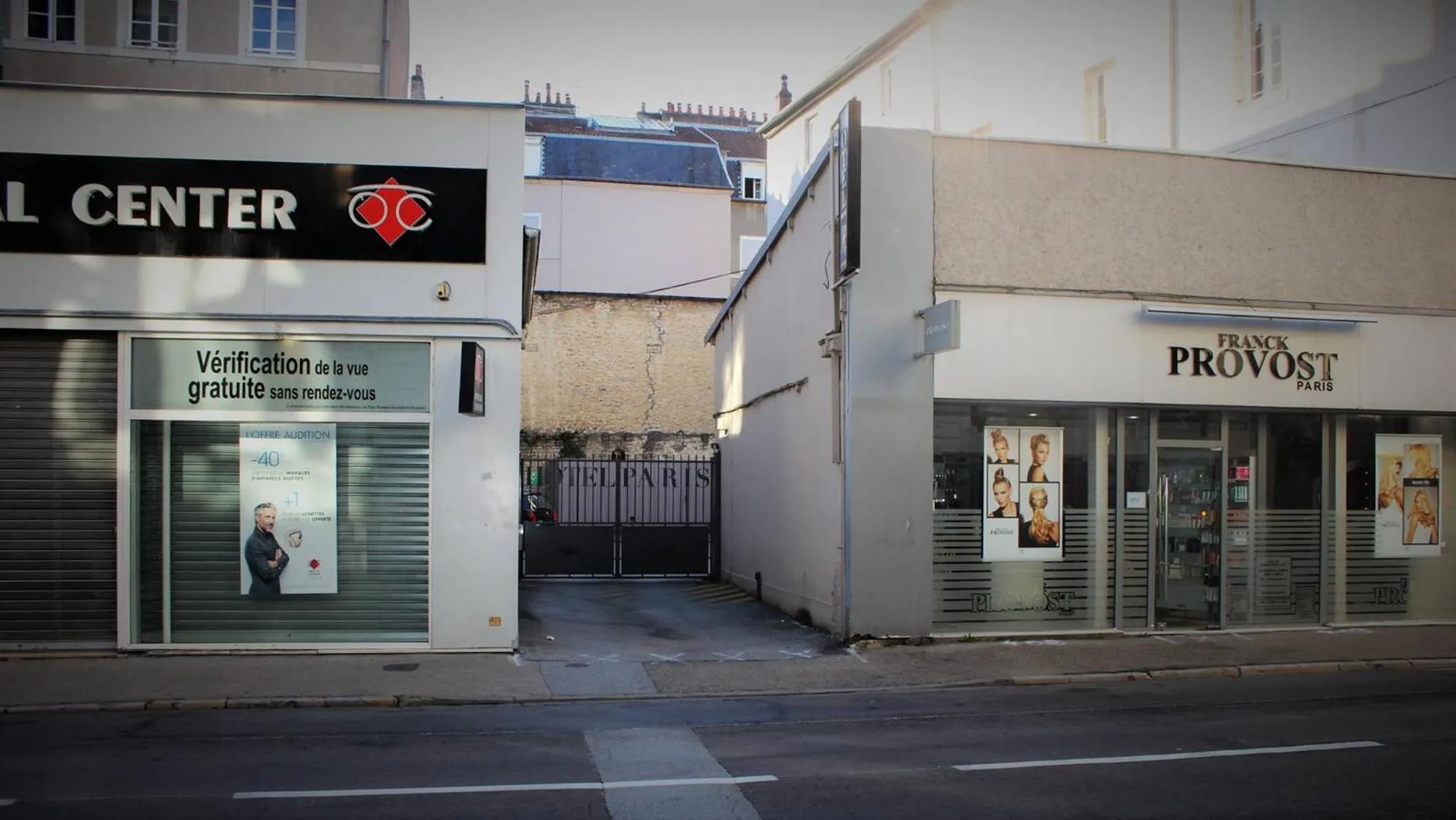Parking in Hôtel de Paris
