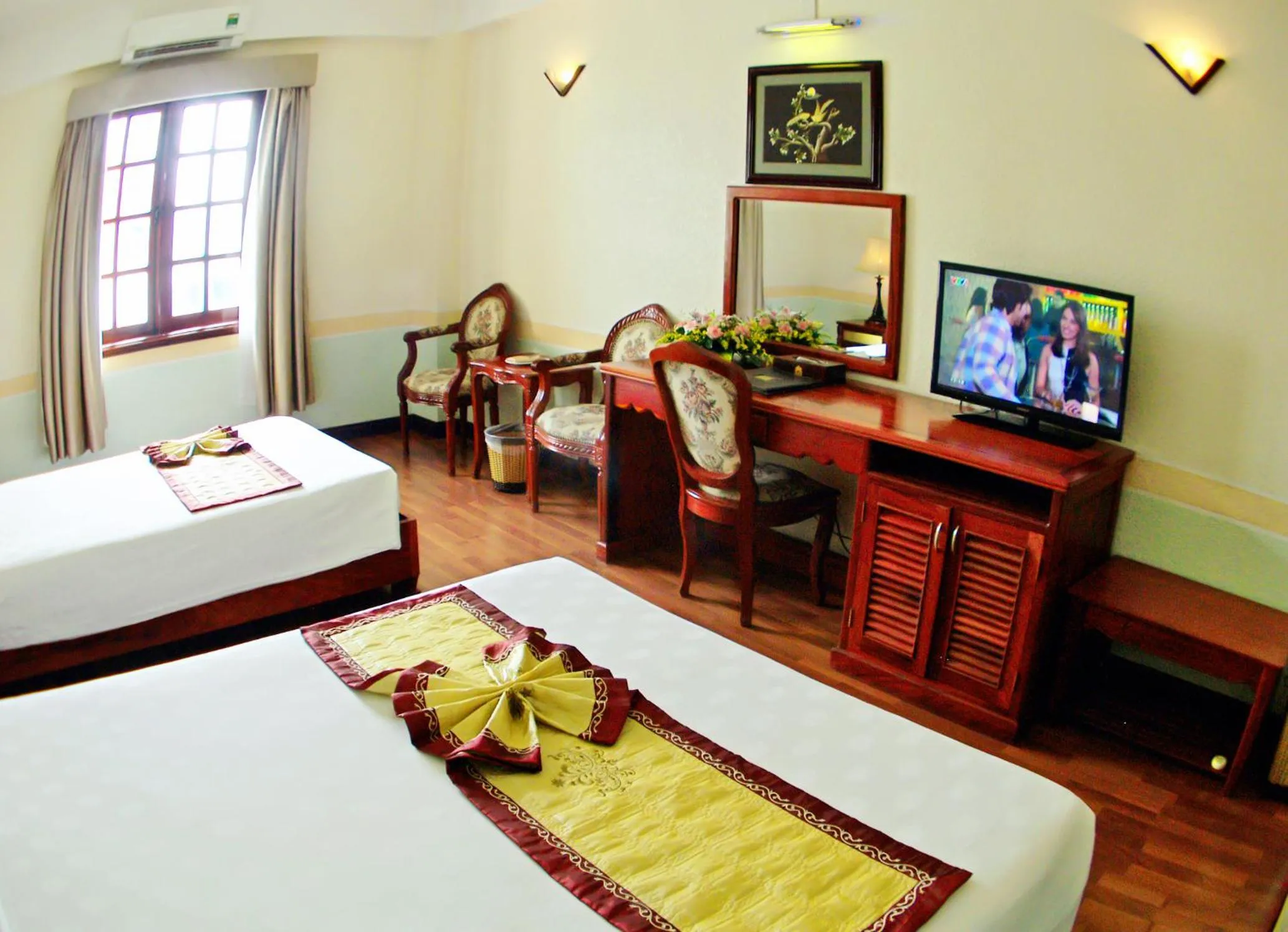 Bed in NINH KIEU 2 HOTEL