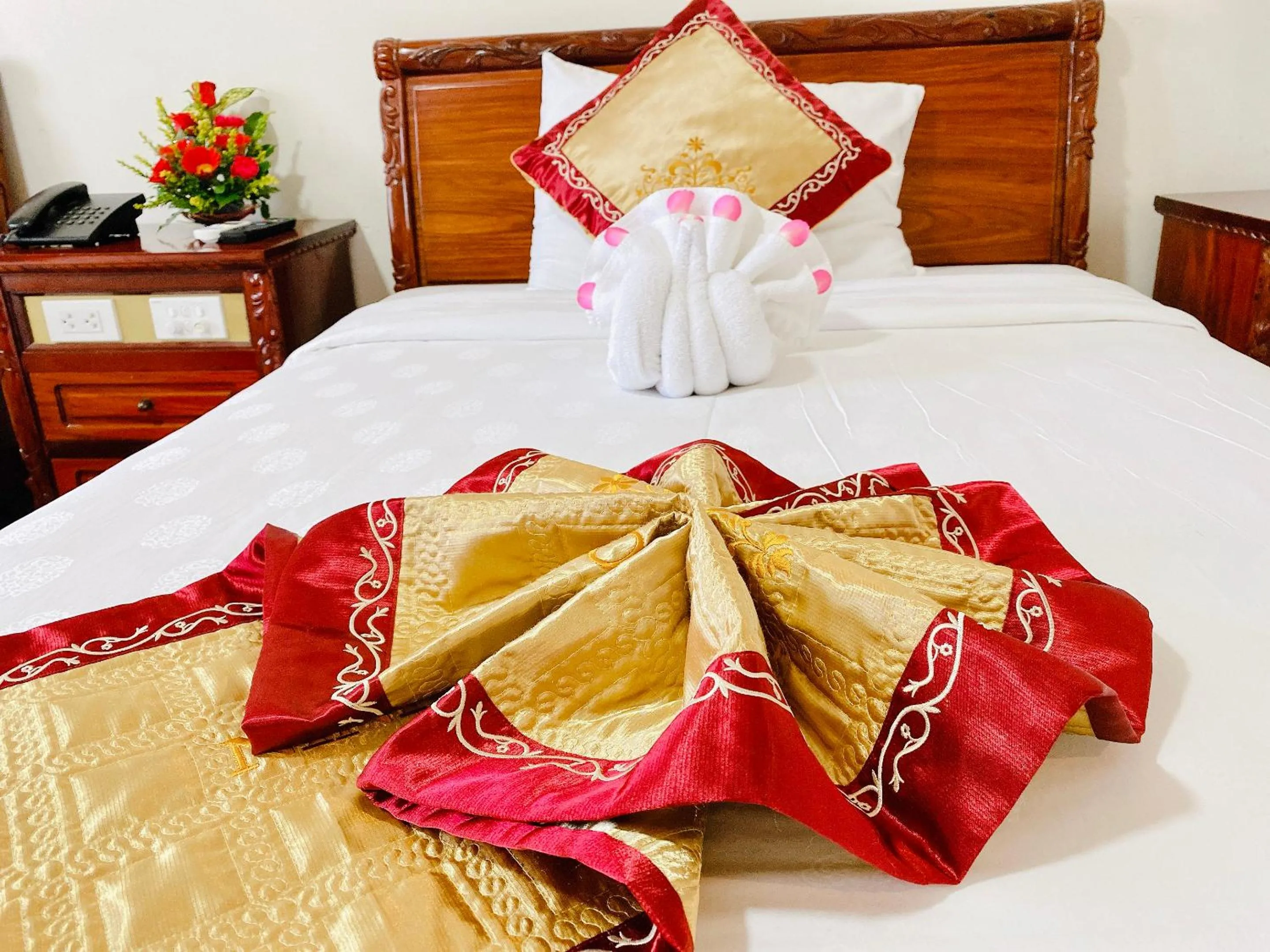 Bed in NINH KIEU 2 HOTEL