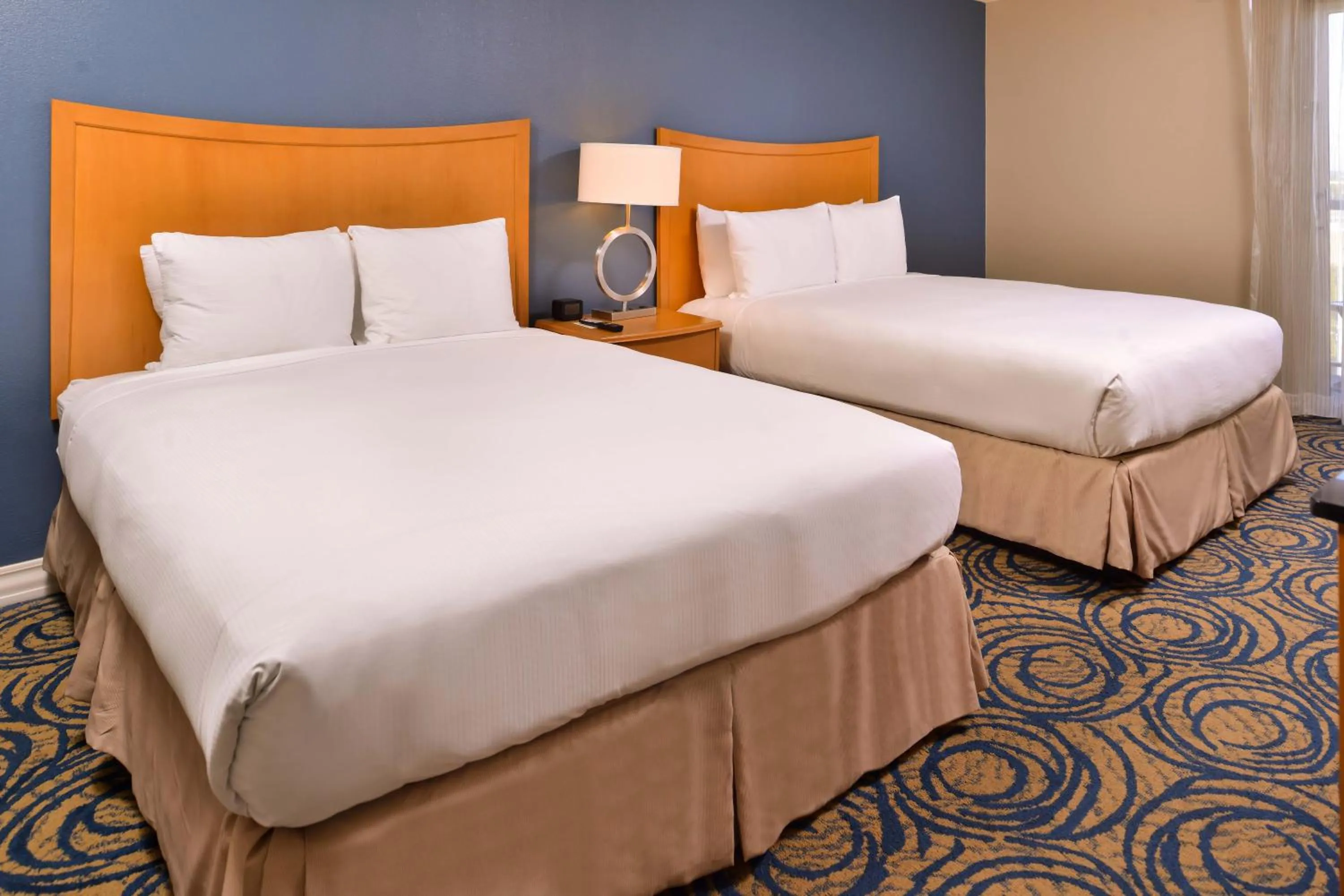 Bedroom in DoubleTree by Hilton Hotel Tampa Airport-Westshore