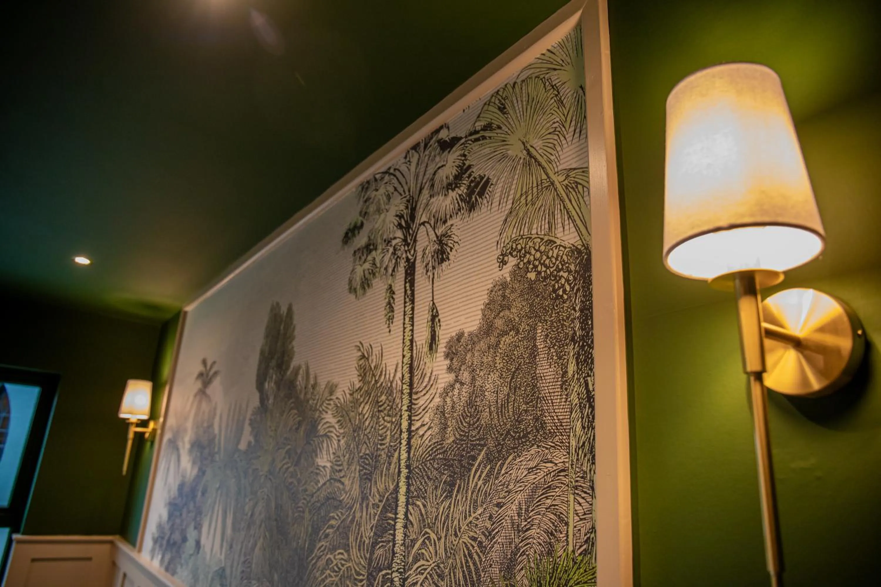 Restaurant/places to eat in The Enniskillen Hotel and Motel