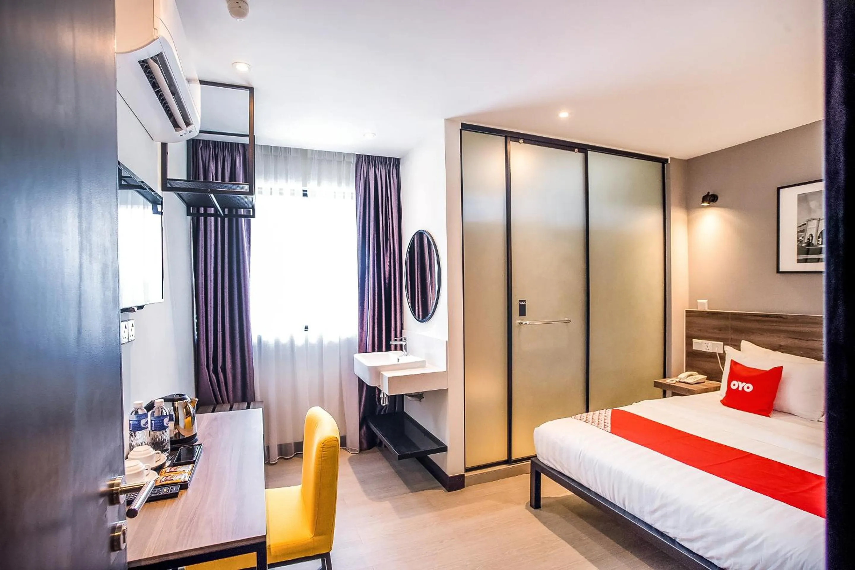 Bedroom, Bed in Hotel O Mokka Hotel