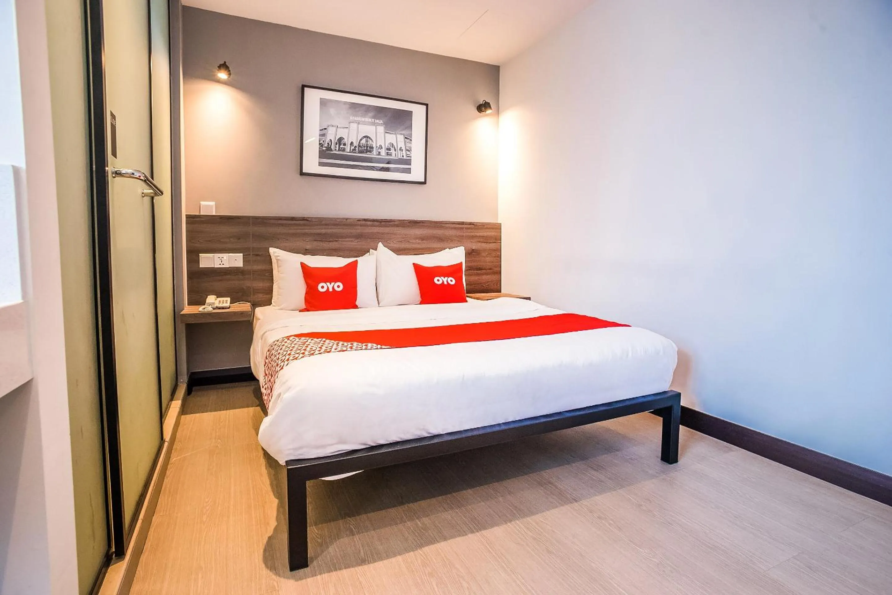 Bedroom, Bed in Hotel O Mokka Hotel