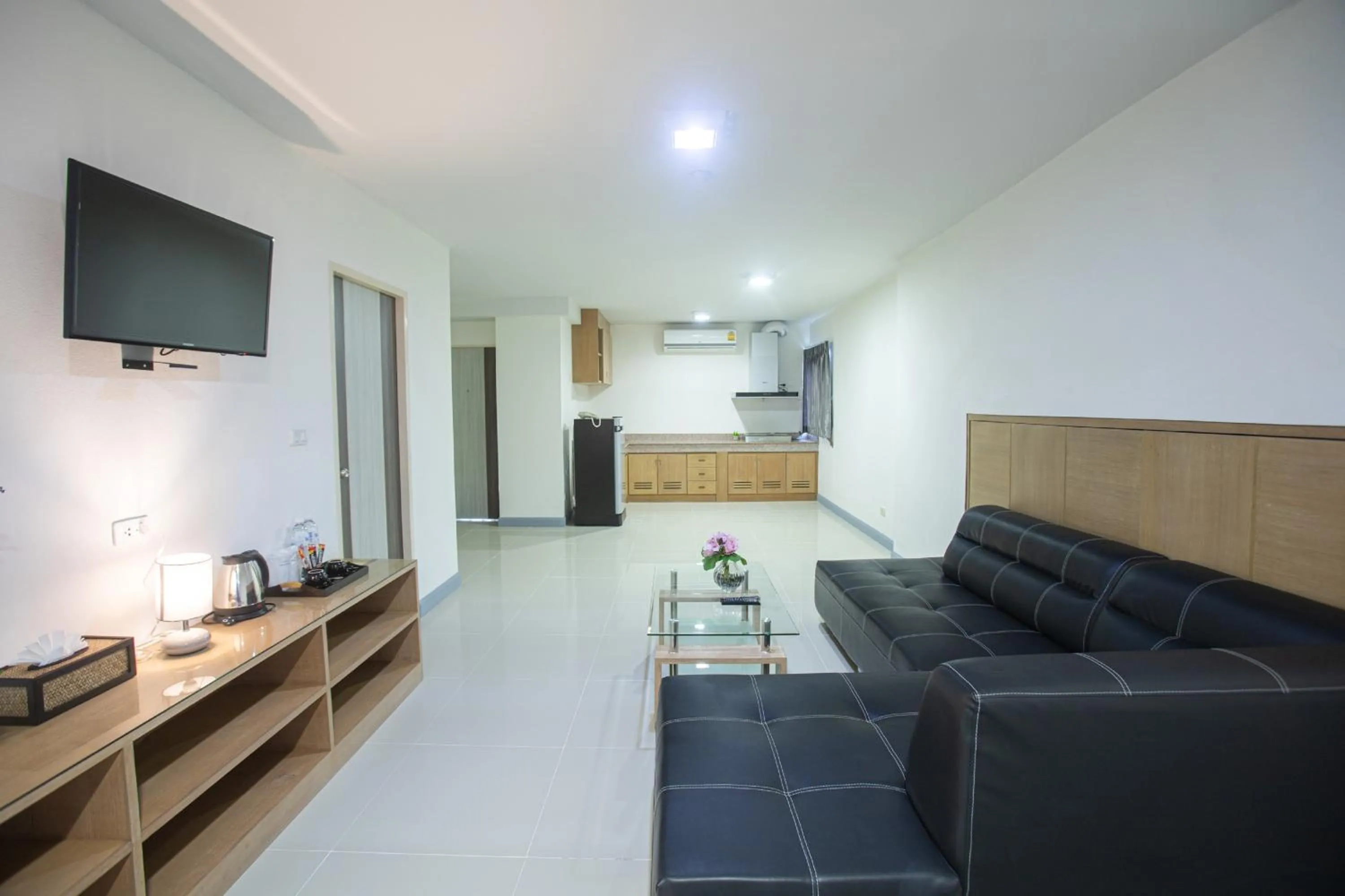 The Greenery central suite & hotel