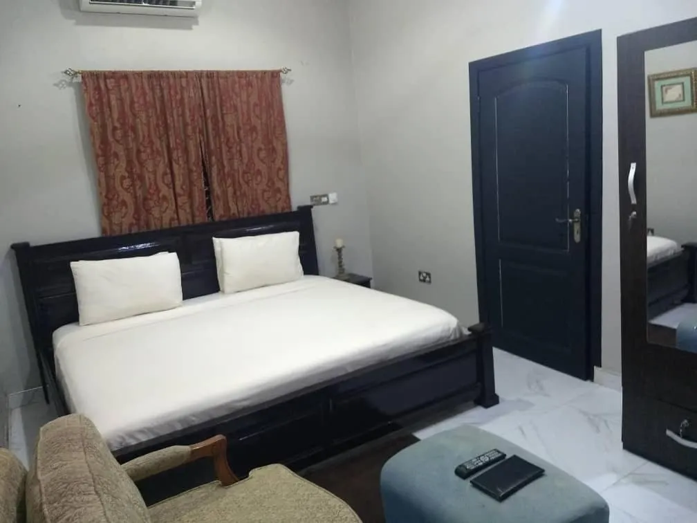 Bed in The Winford Boutique Hotel Achimota