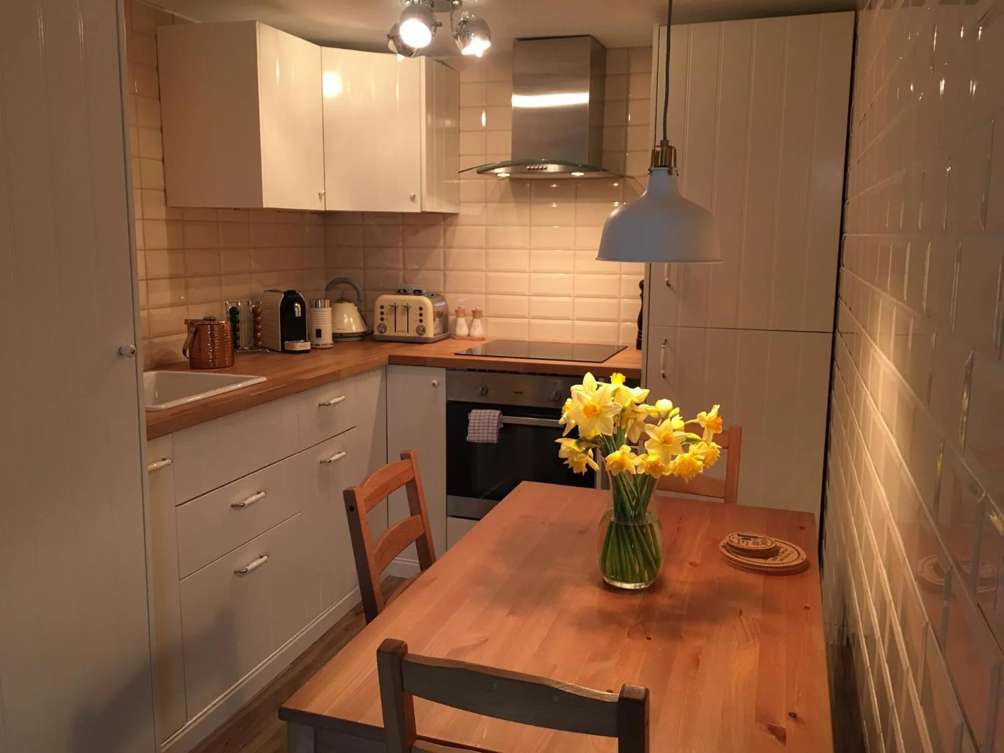 Kitchen or kitchenette in Badgers Mount Hotel