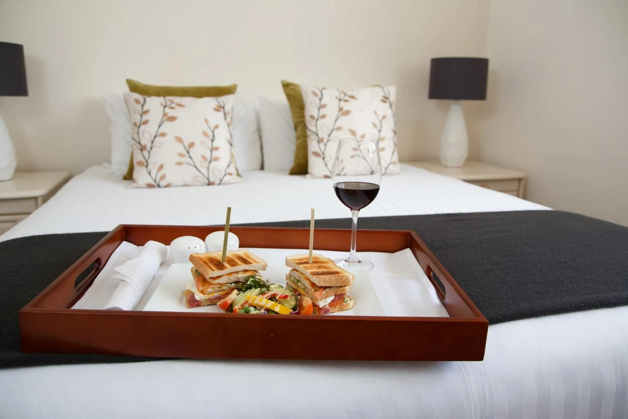 Food close-up, Bed in Badgers Mount Hotel