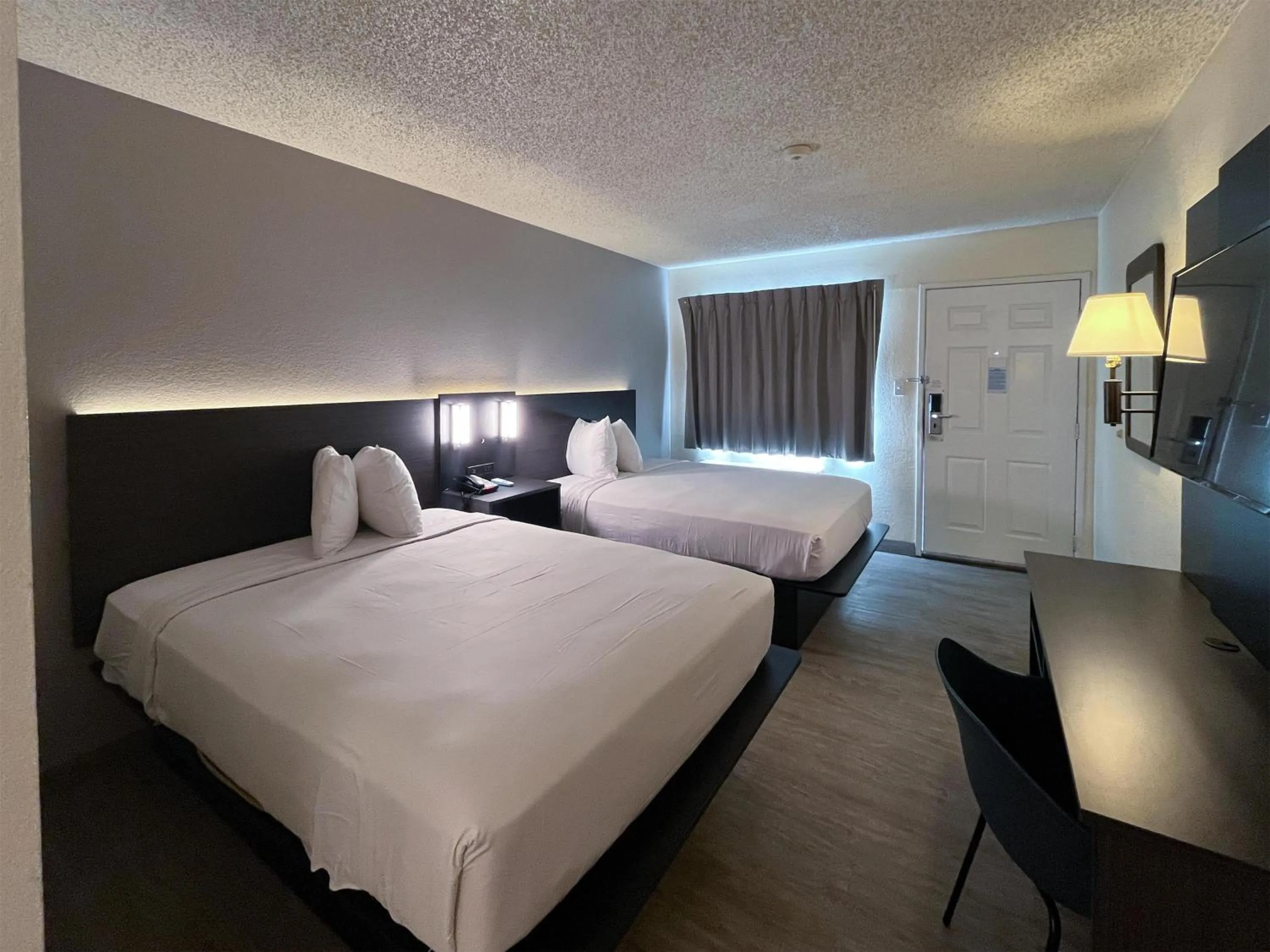 Bedroom, Bed in Motel 6 Las Vegas, NV - Strip