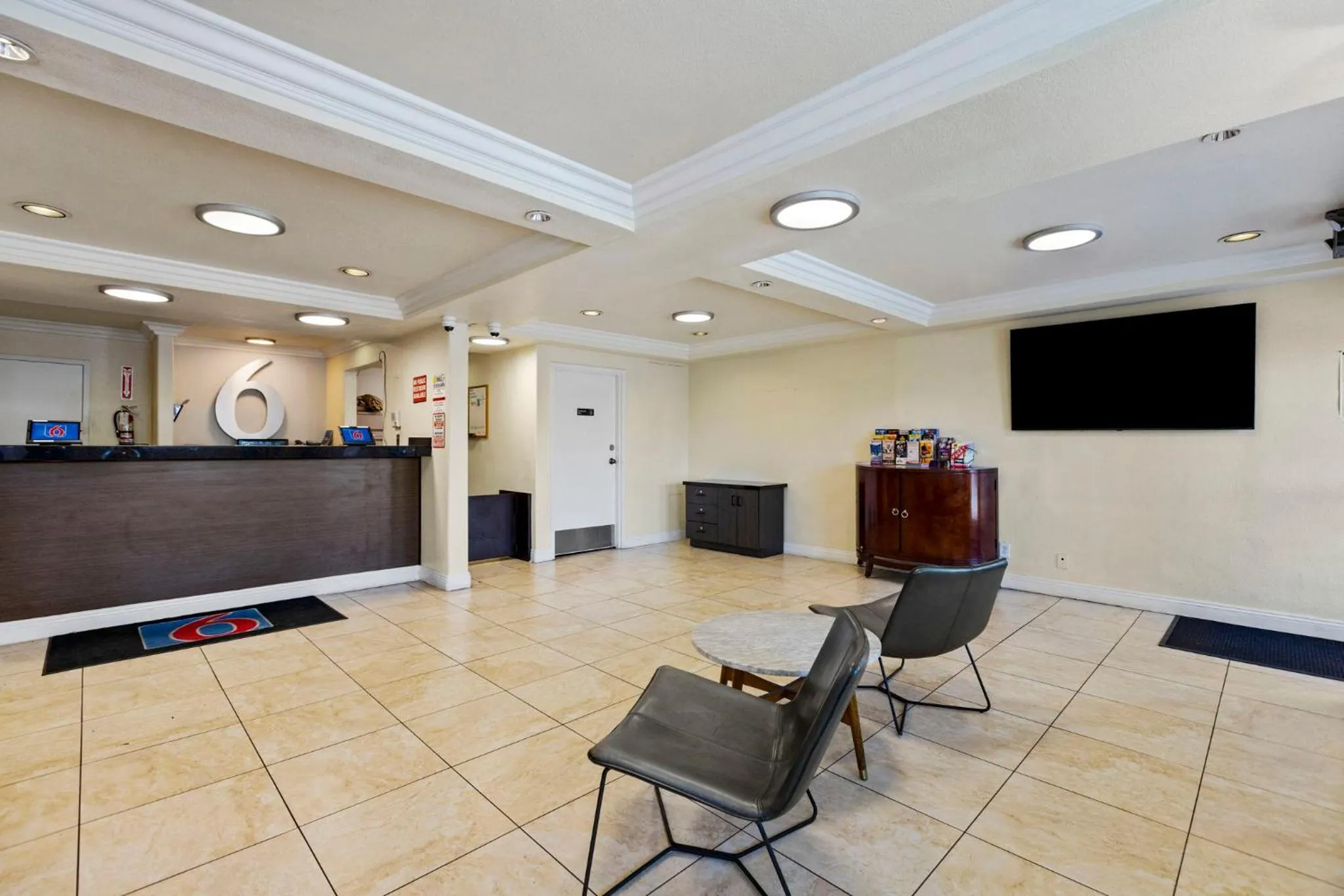 Lobby or reception in Motel 6 Las Vegas, NV - Strip