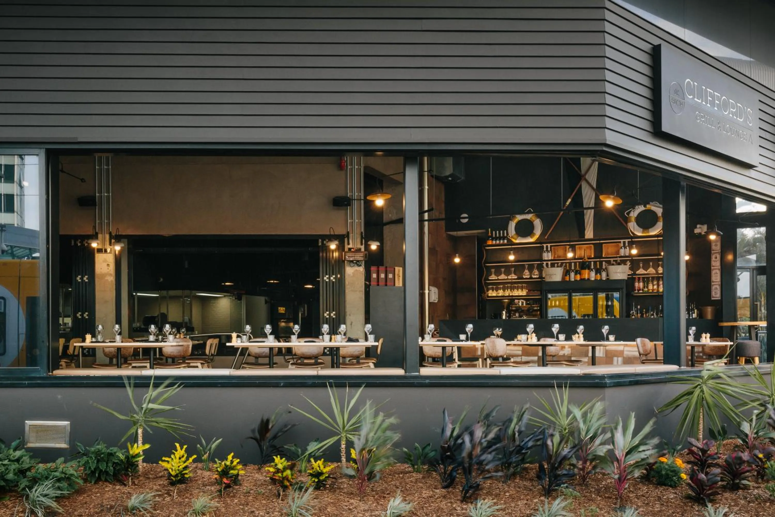 Restaurant/places to eat in voco Gold Coast by IHG