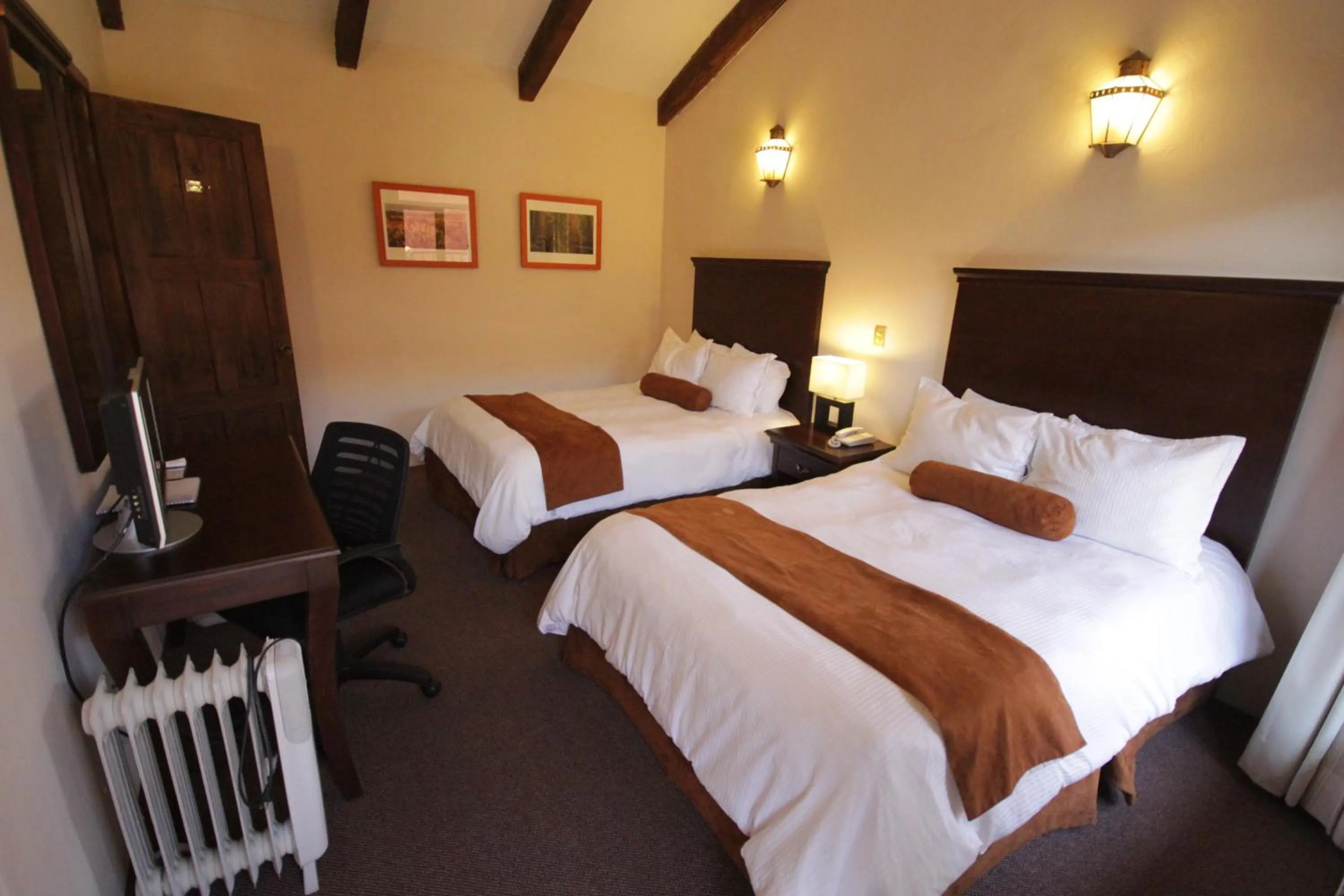Decorative detail, Bed in Hotel Casa Mexicana