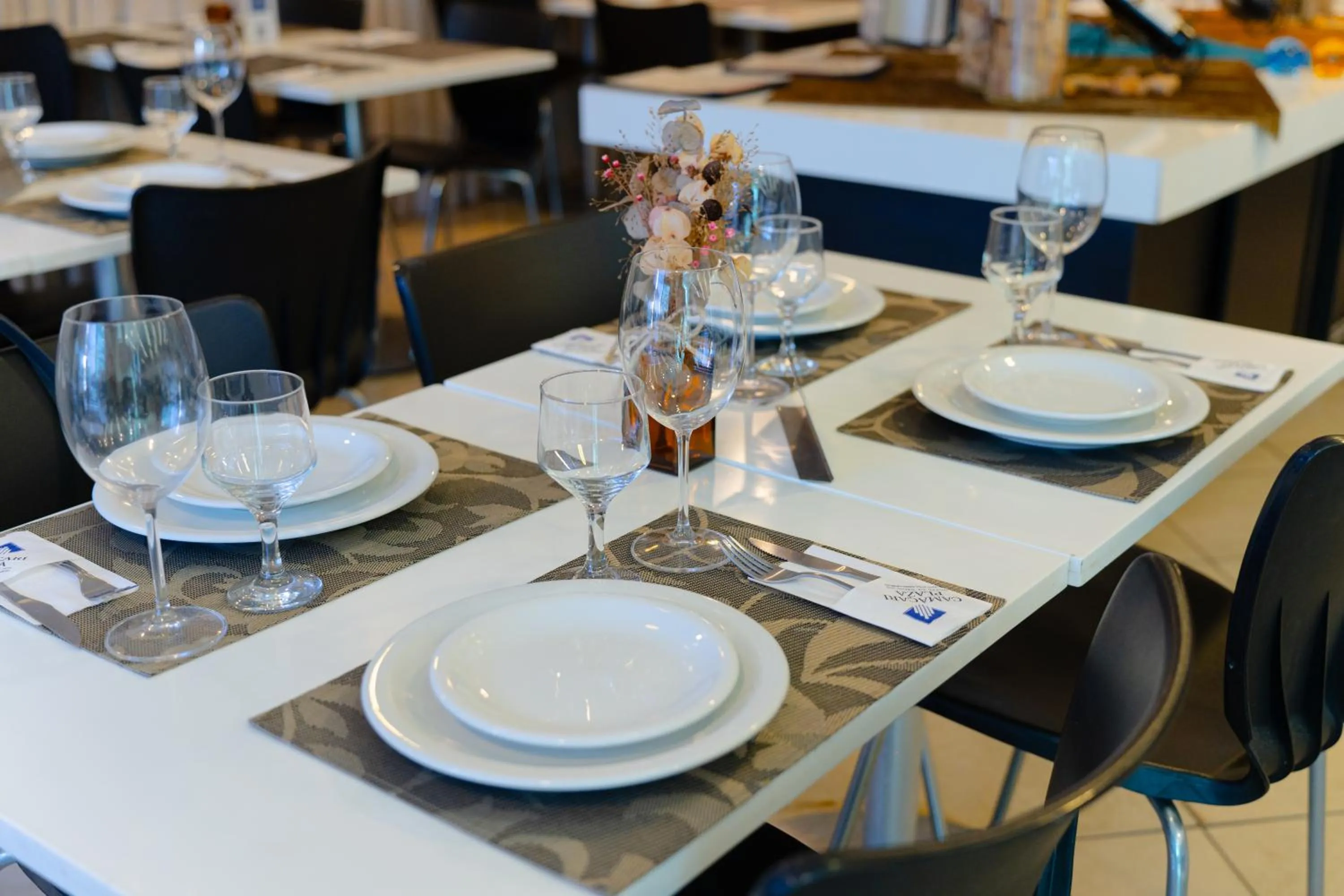 Restaurant/places to eat in Camaçari Plaza Hotel