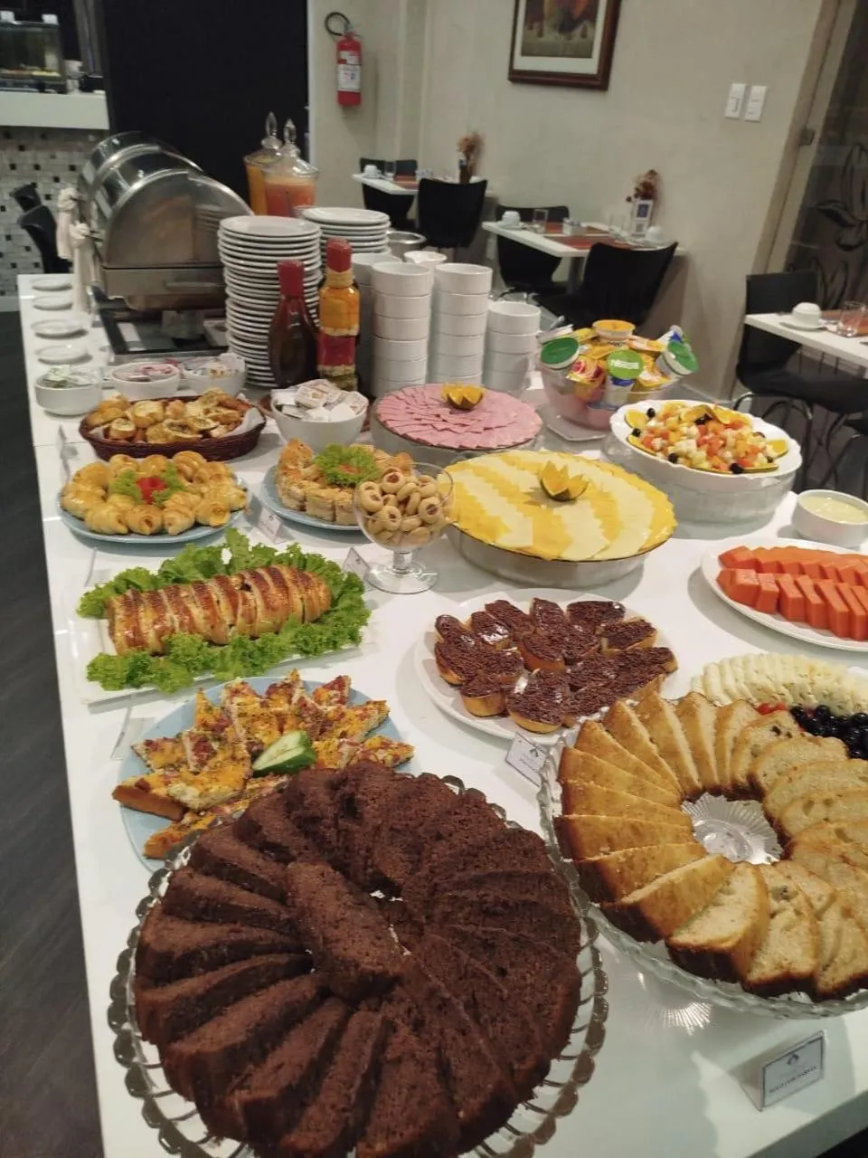 Buffet breakfast in Camaçari Plaza Hotel