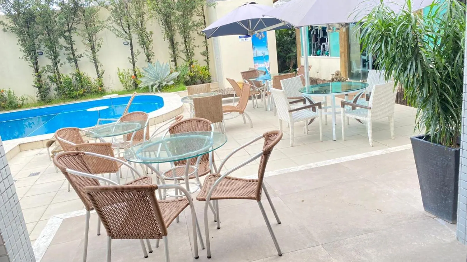 Swimming pool in Camaçari Plaza Hotel