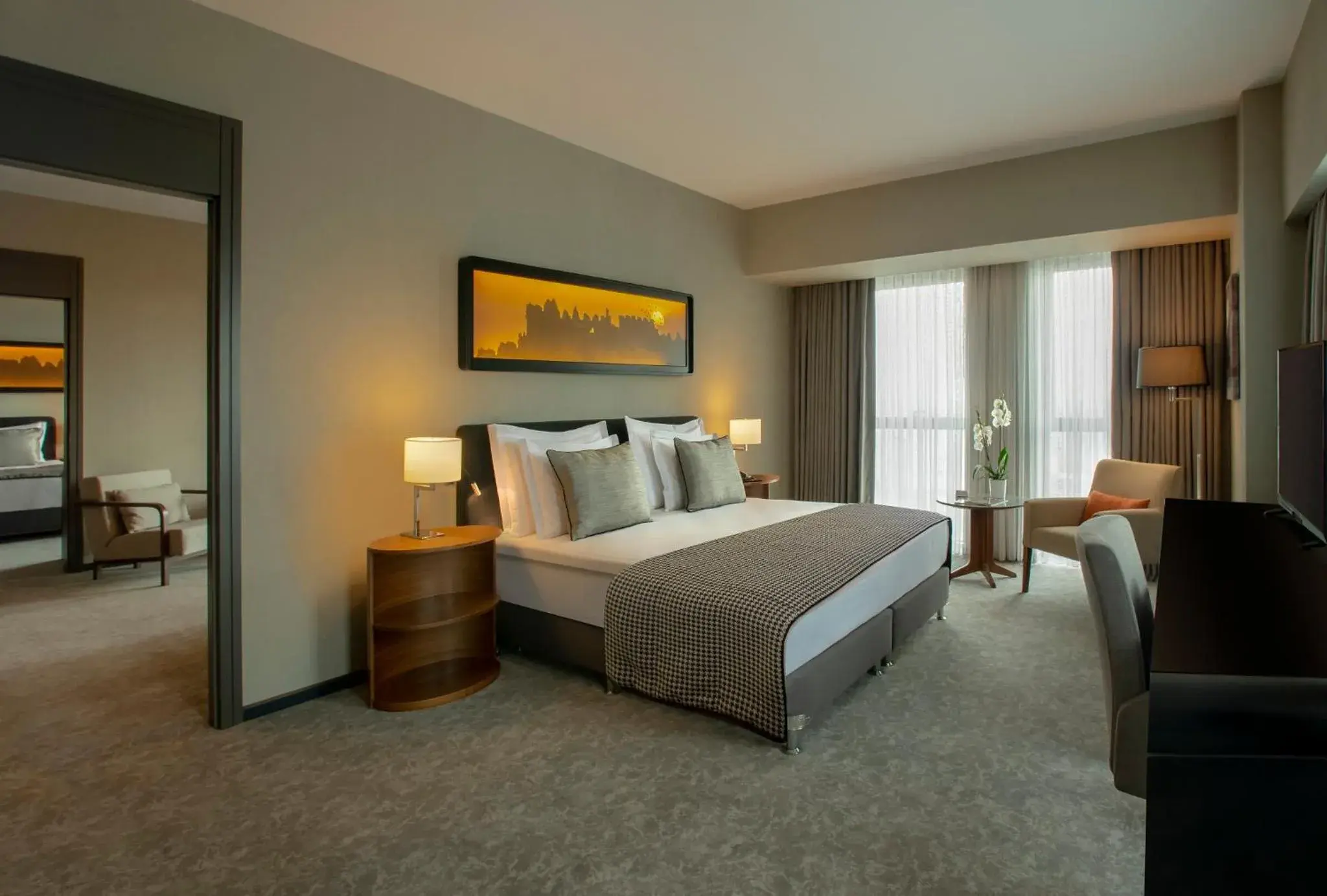 Suite with Double Bed in Movenpick Diyarbakir Suite with Double Bed in Movenpick Diyarbakir