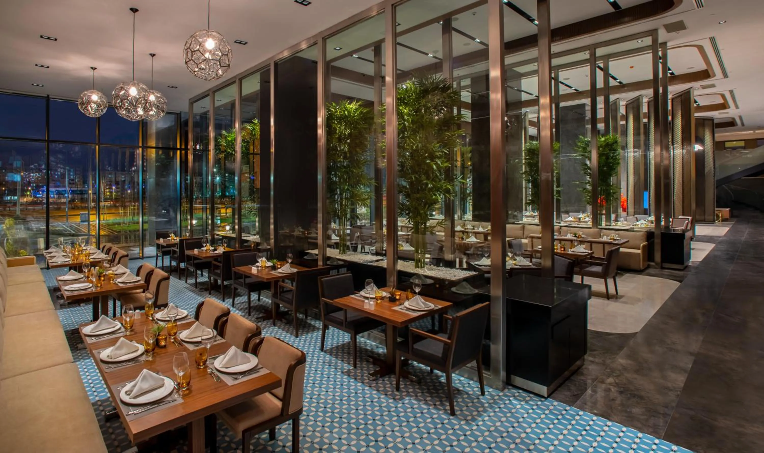 Restaurant/places to eat in Movenpick Diyarbakir