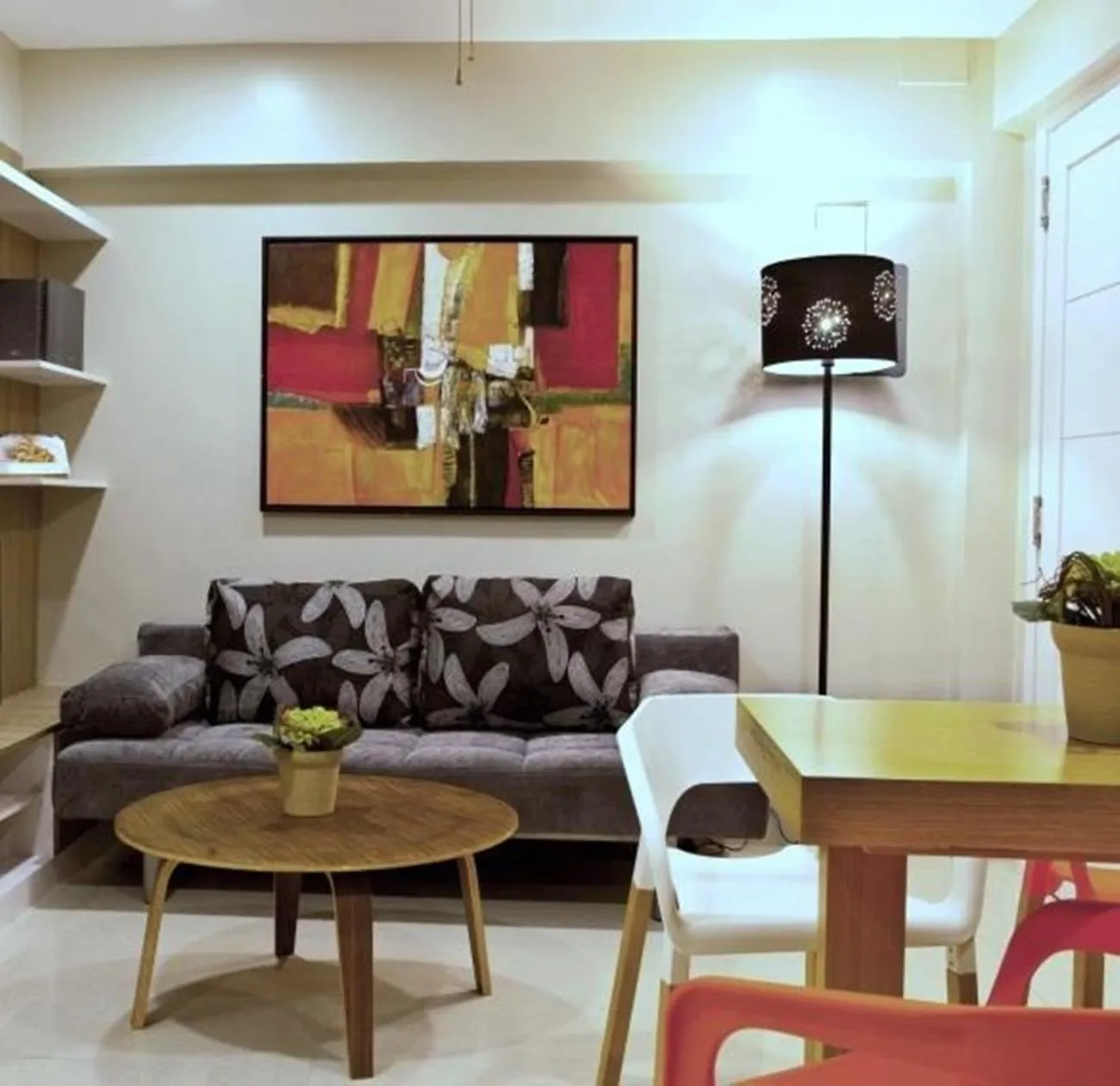 Living room in Z Pad Residences