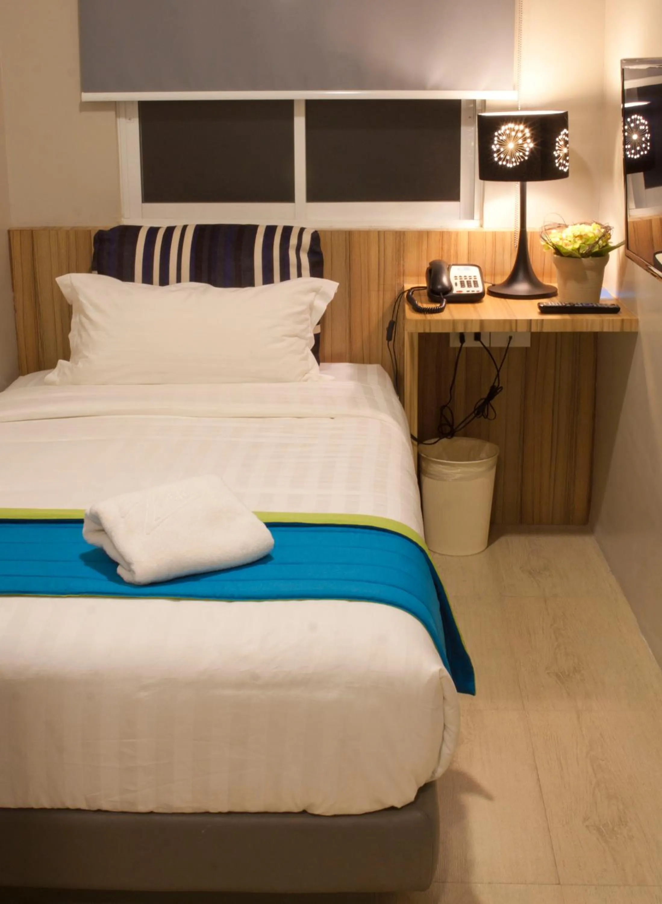 Bed in Z Pad Residences