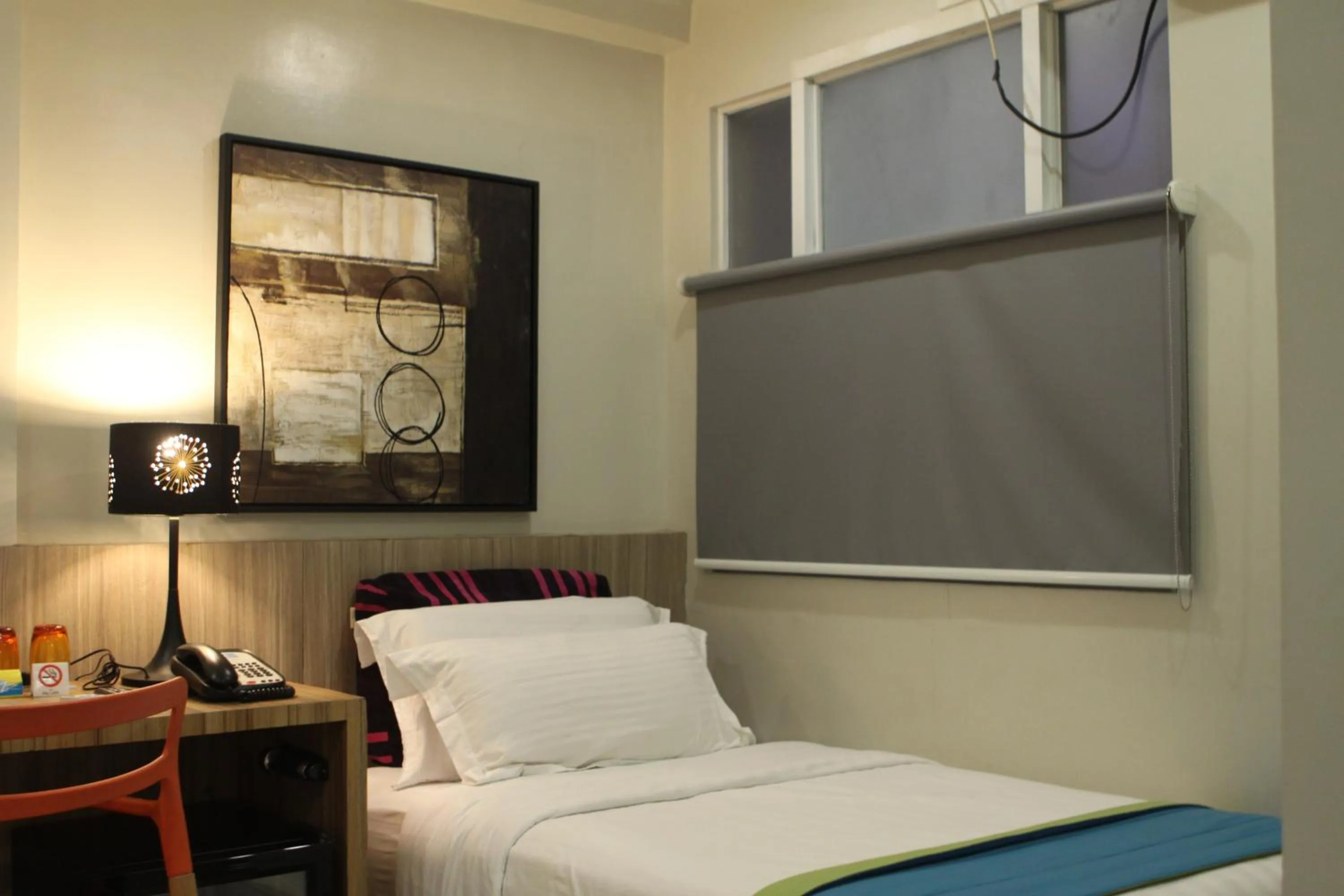 Other, Bed in Z Pad Residences