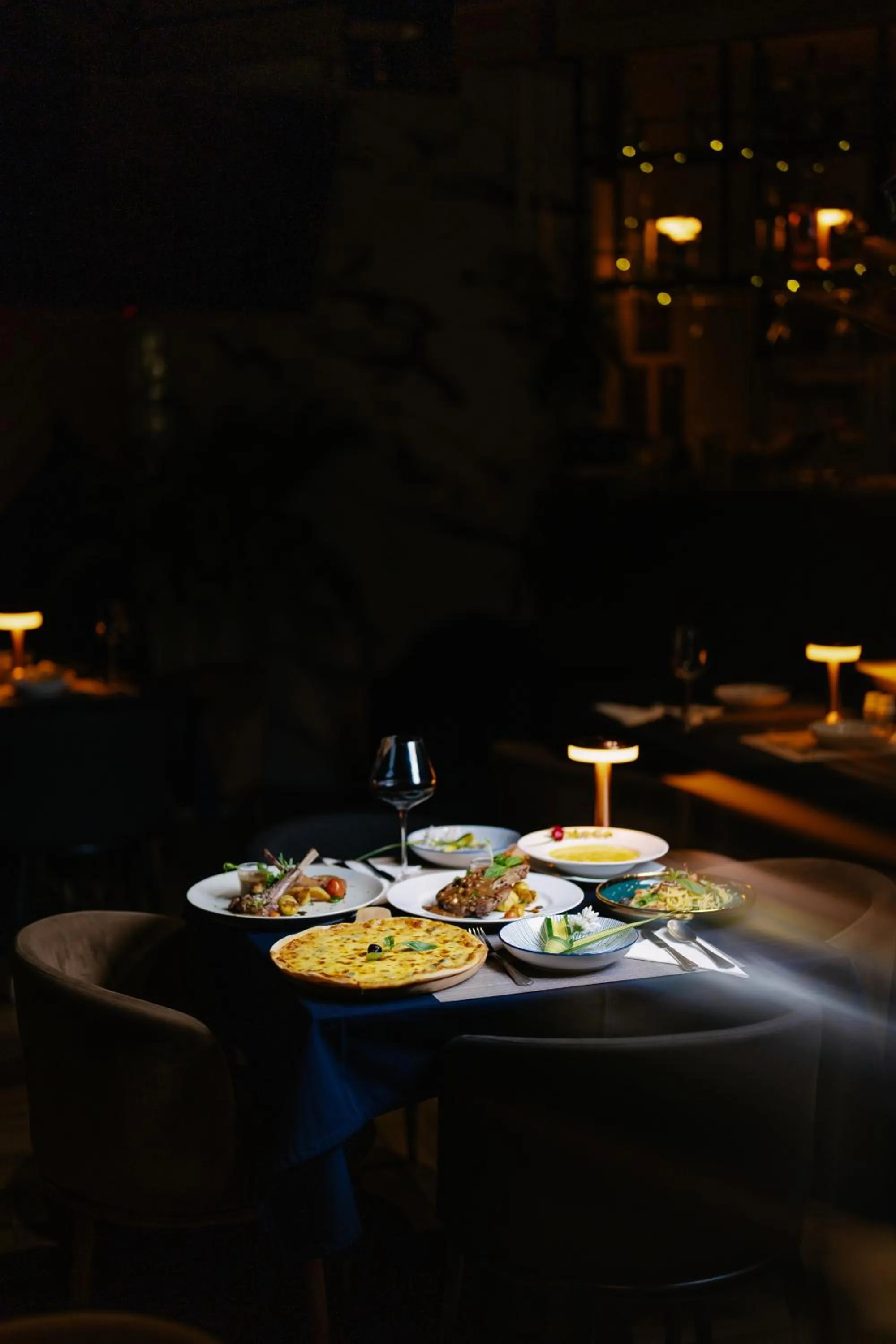 Restaurant/places to eat in Rak Elegant Hotel Patong