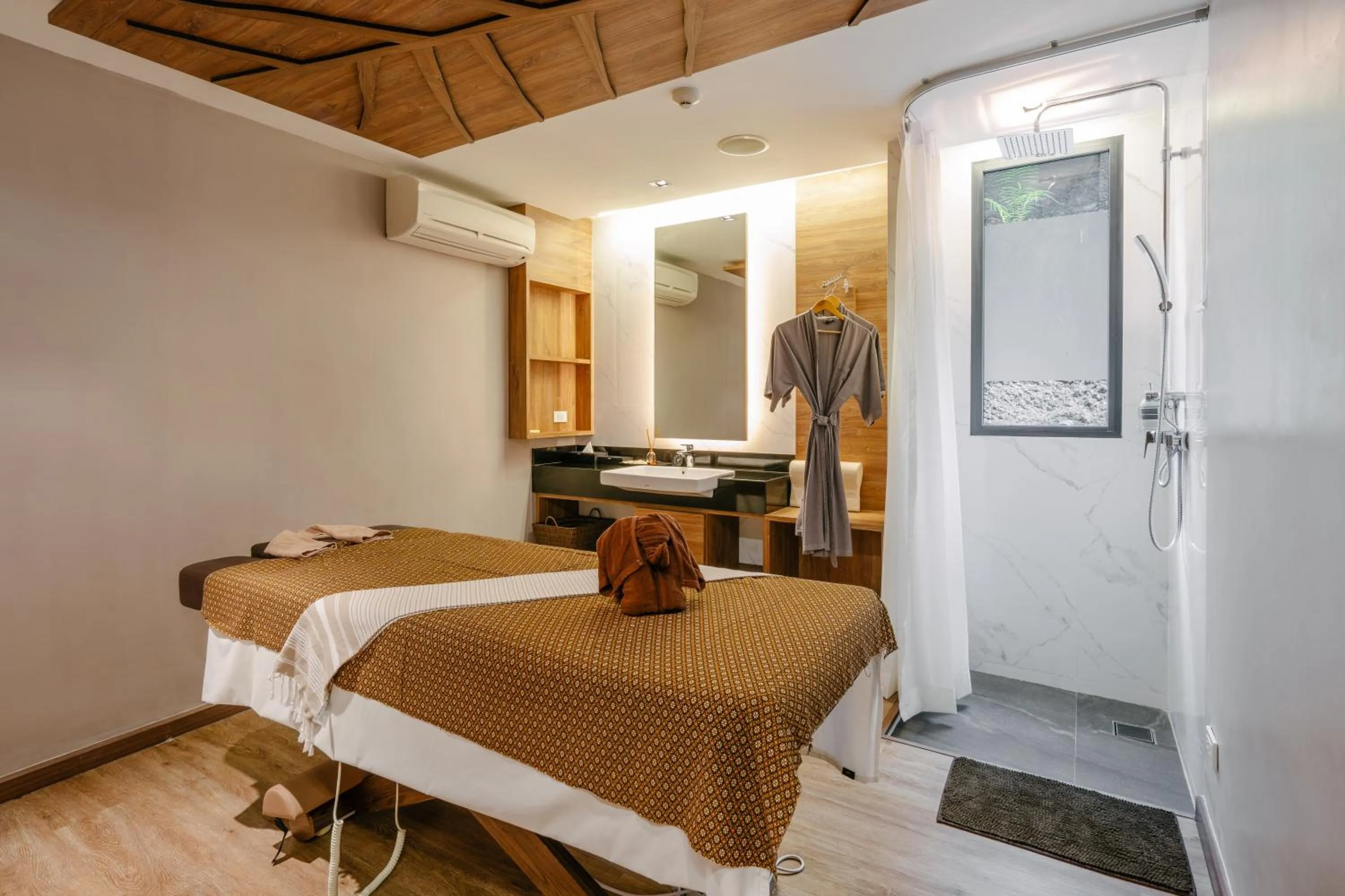 Spa and wellness centre/facilities, Bed in Rak Elegant Hotel Patong