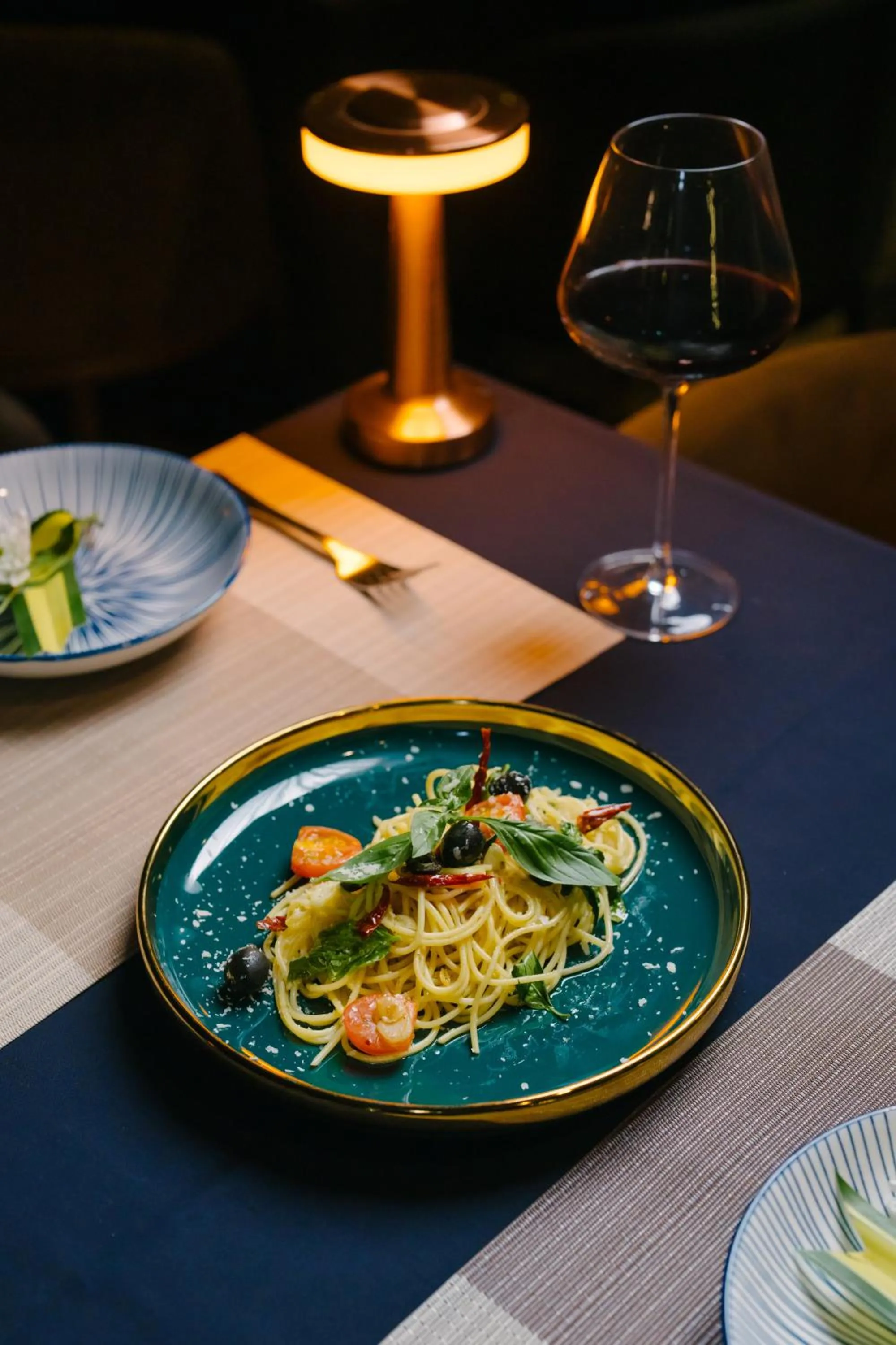 Food and drinks in Rak Elegant Hotel Patong