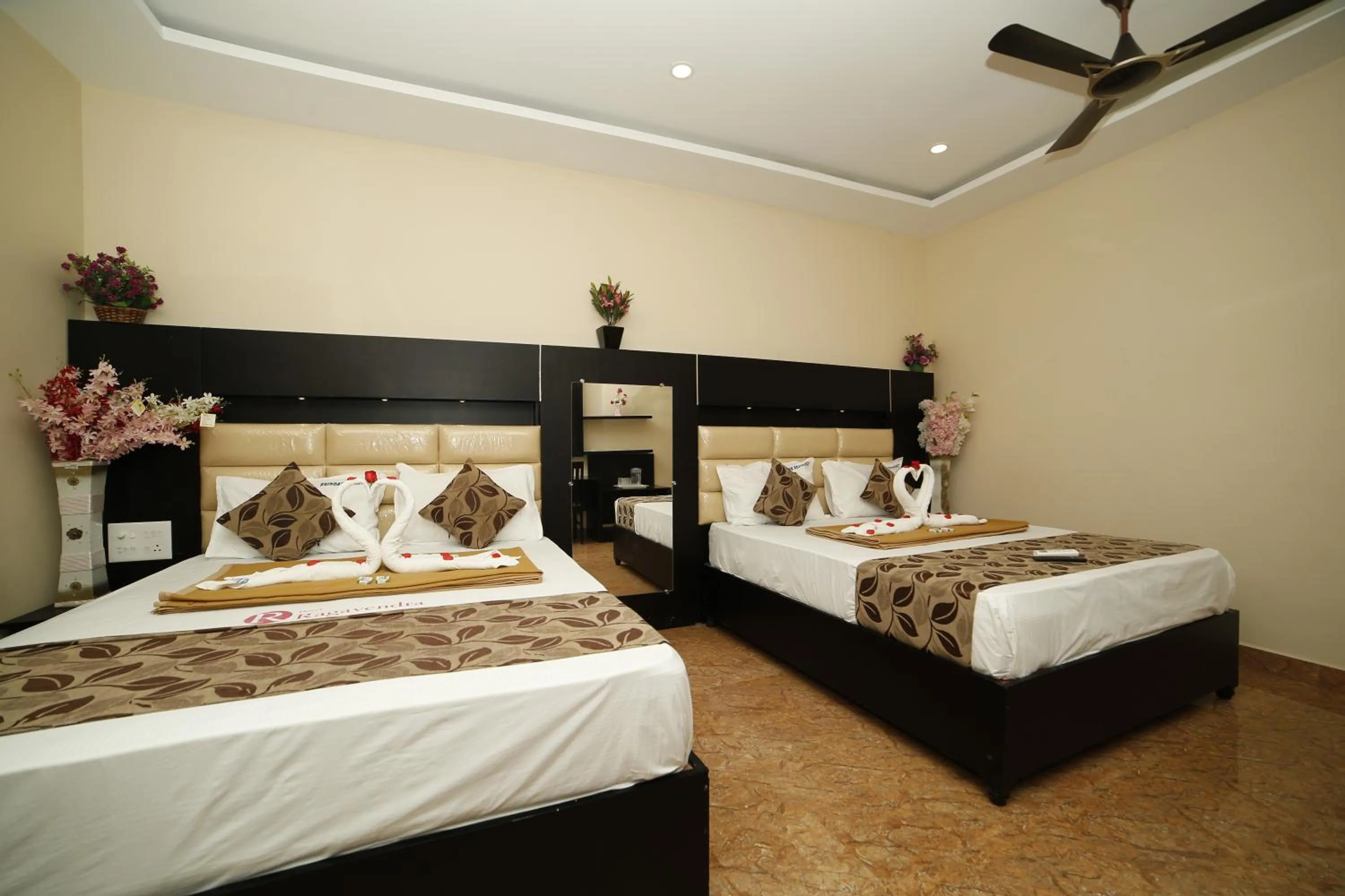 Bed in Hotel Ragavendra Rameswaram