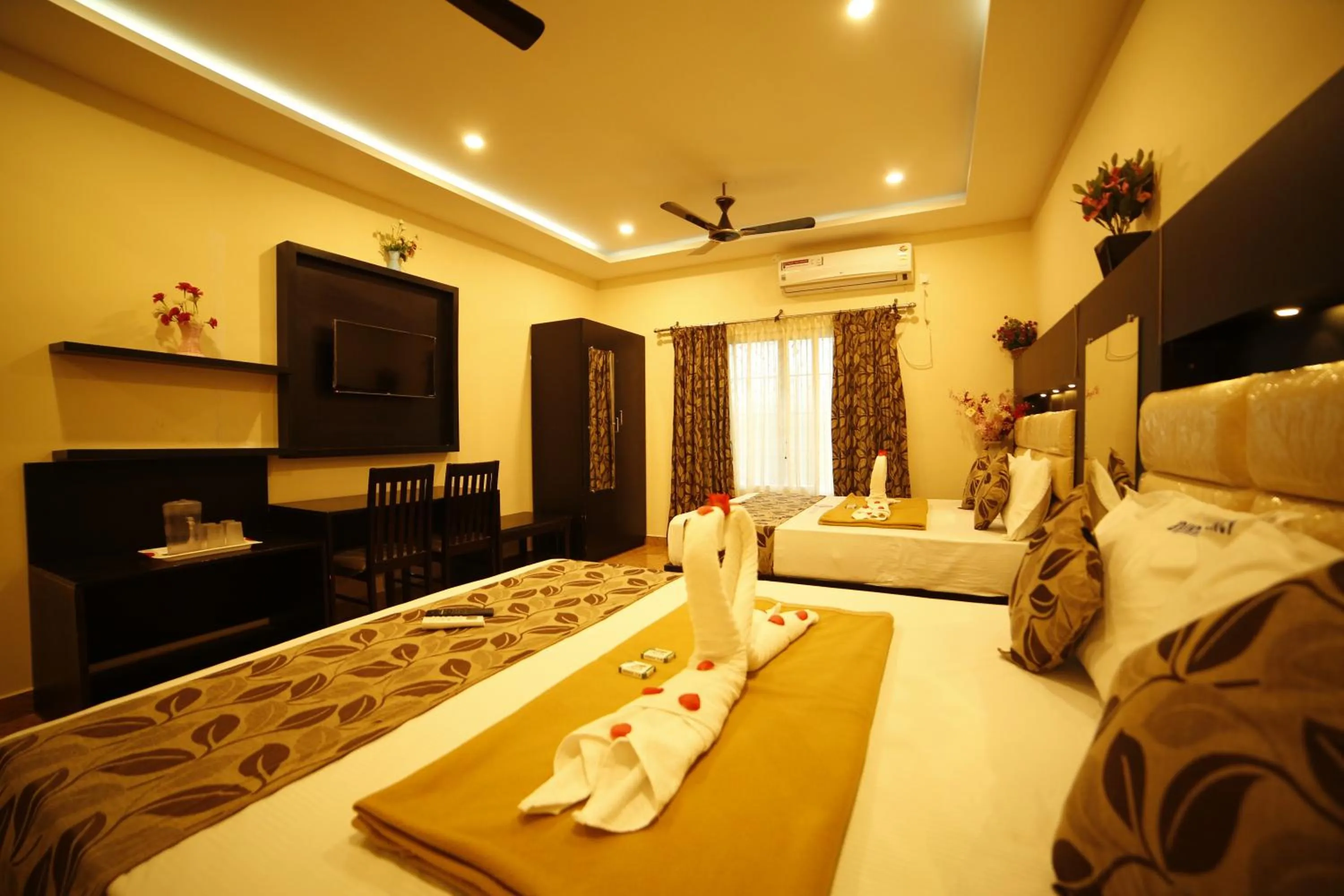 Photo of the whole room, Bed in Hotel Ragavendra Rameswaram