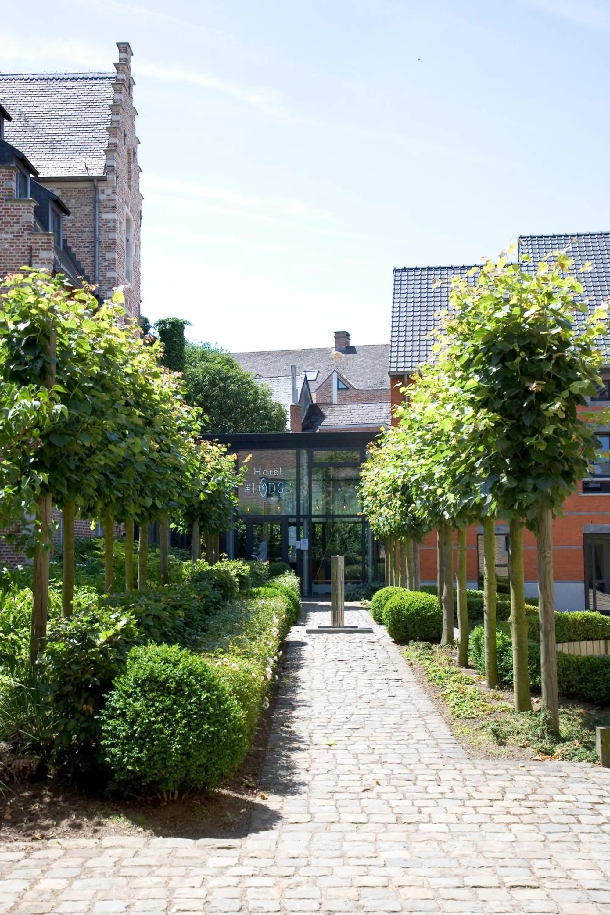 Facade/entrance in Oranje City Hotel