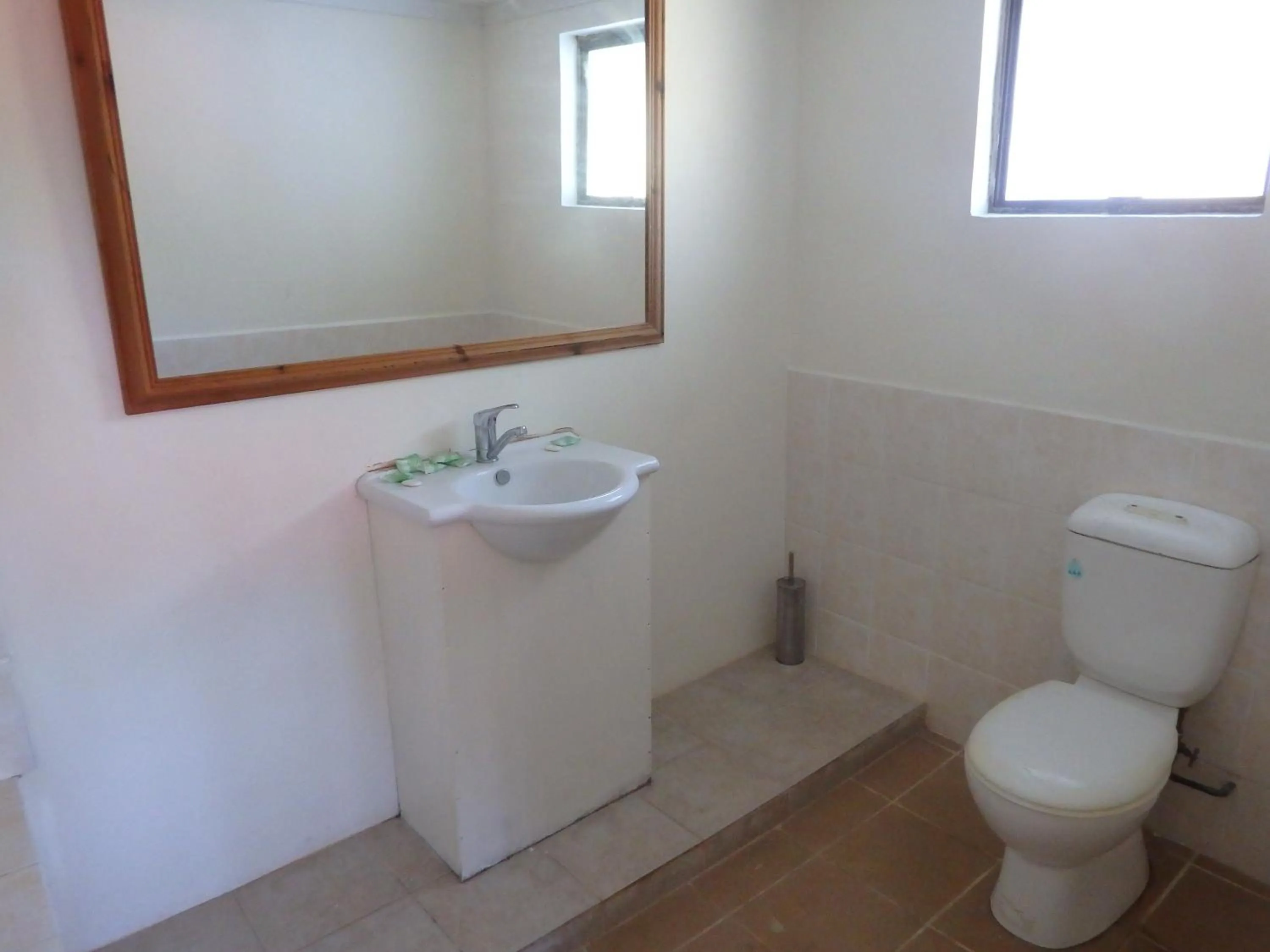 Bathroom in Bluewater Lodge