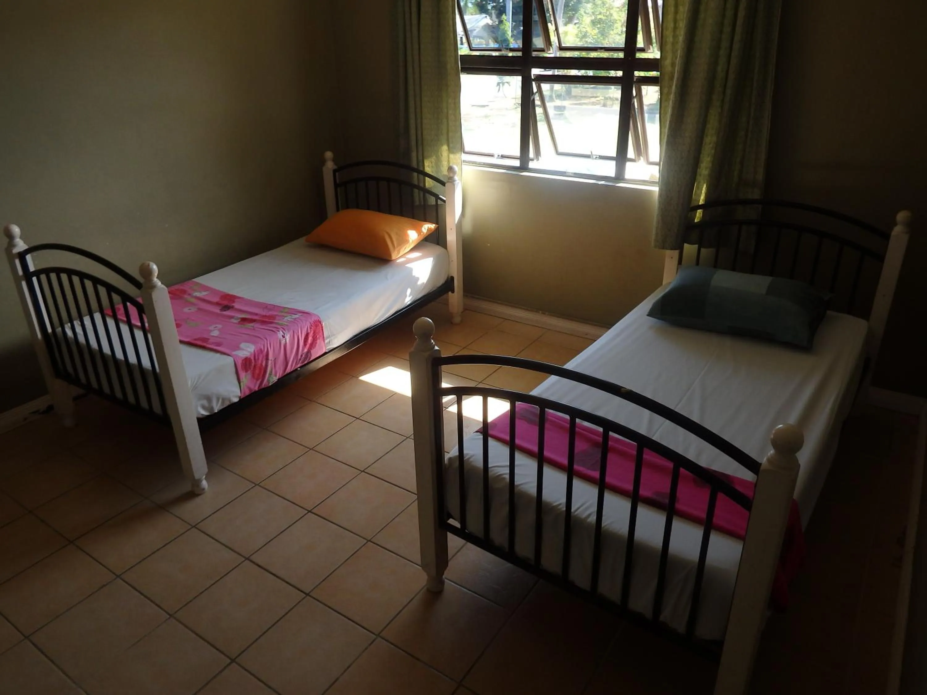 Bed in Bluewater Lodge