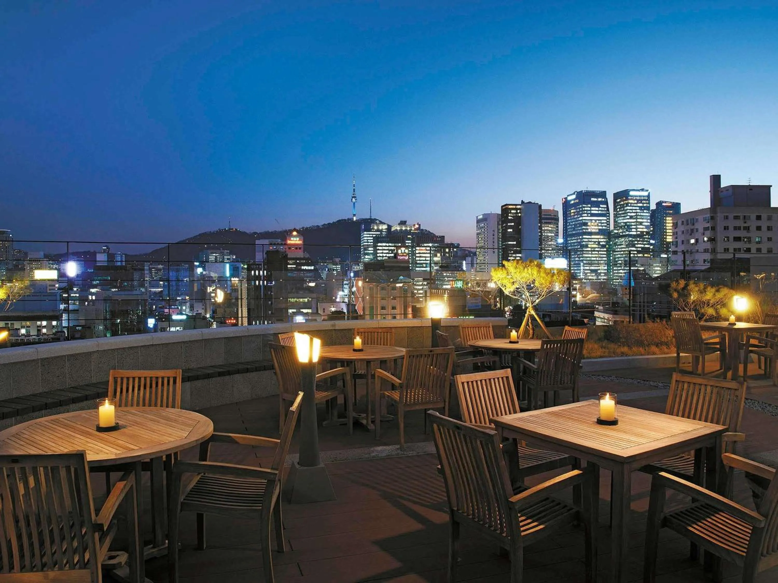 Property building in ibis Ambassador Seoul Insadong-Newly renovated in 2025