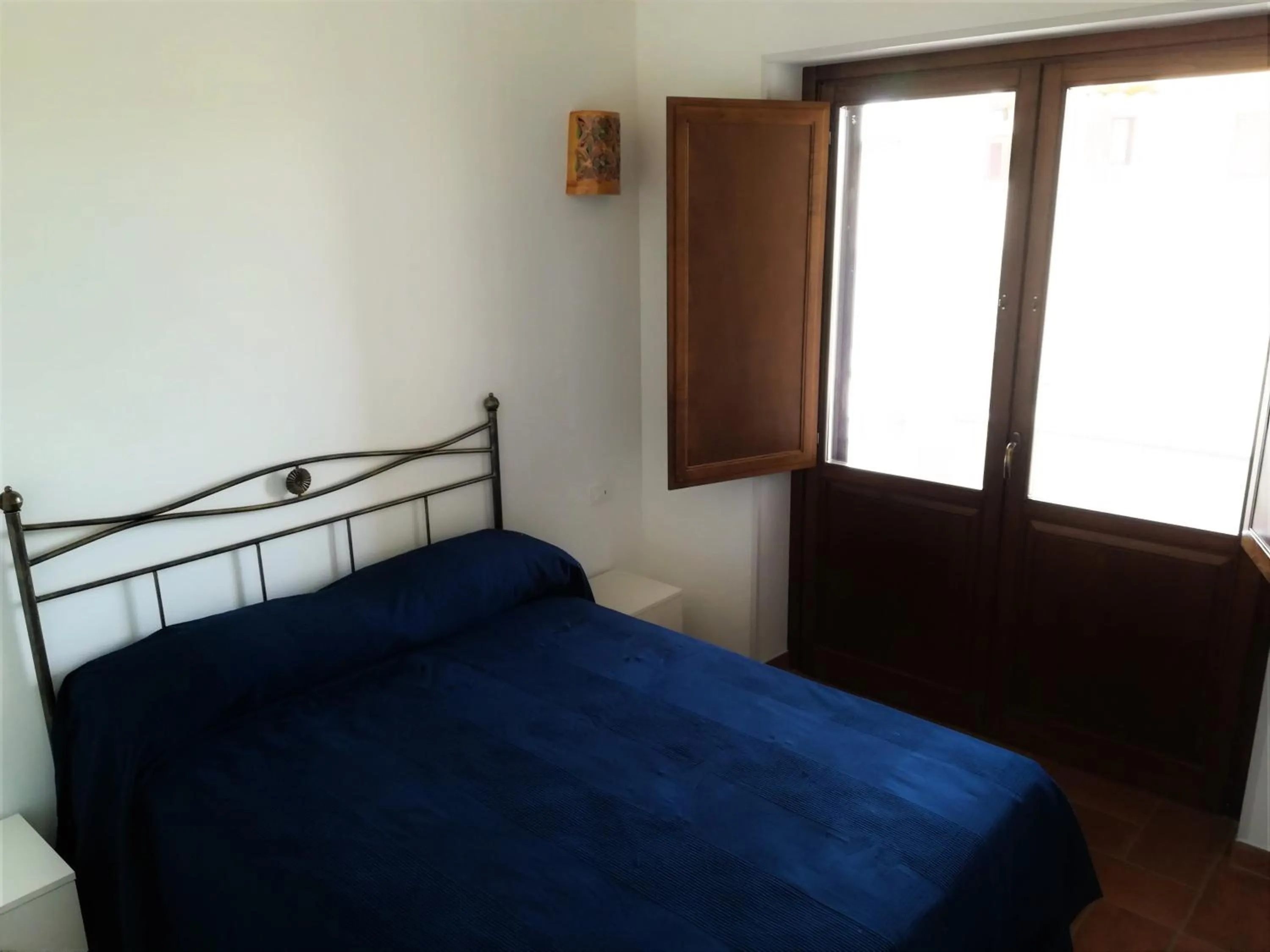 Bed in LudoMar Country Residence - Rooms & Apartments